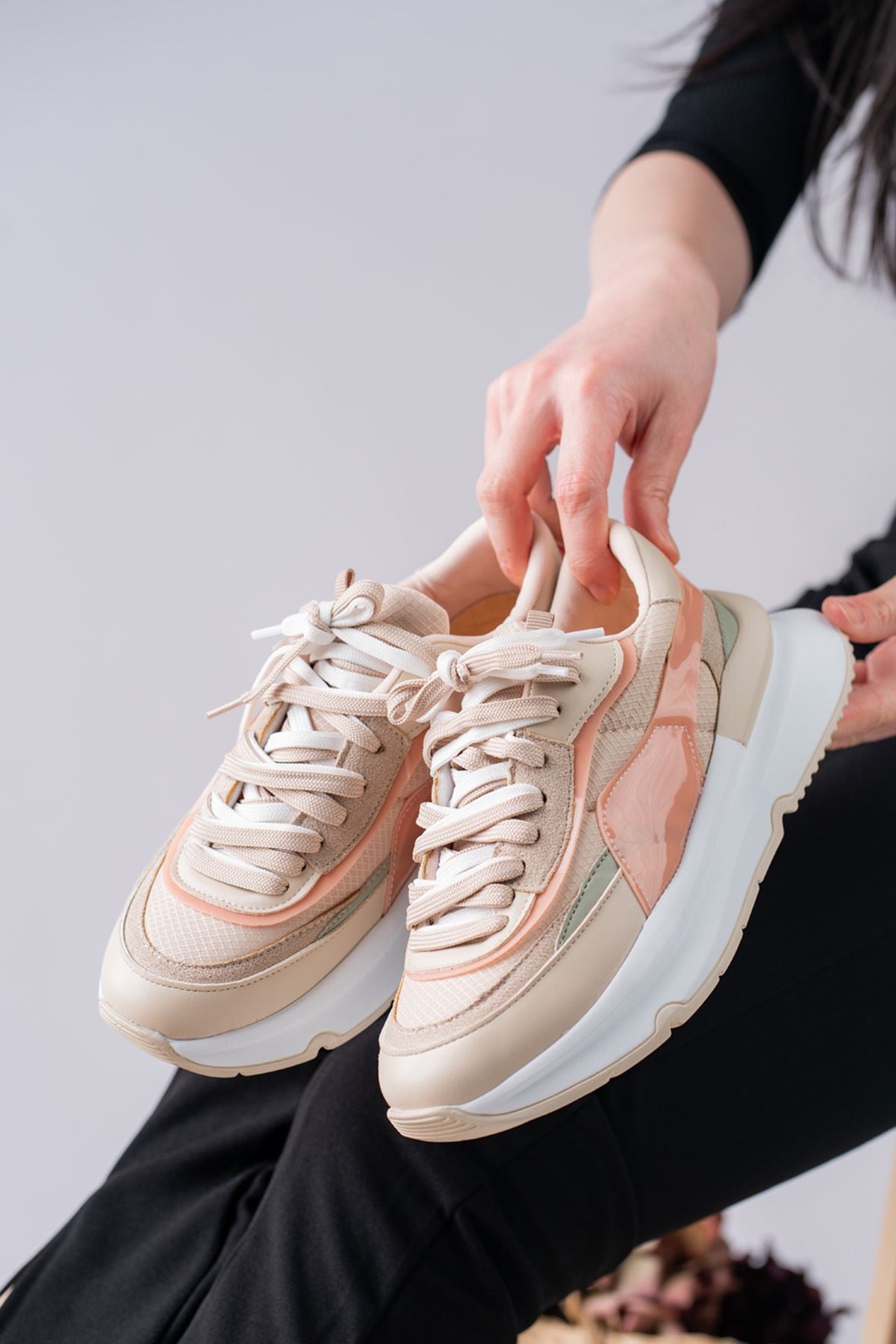 Women's Aleh Beige Skin Powder Detailed Thick Sole Sneakers Shoes - STREETMODE™