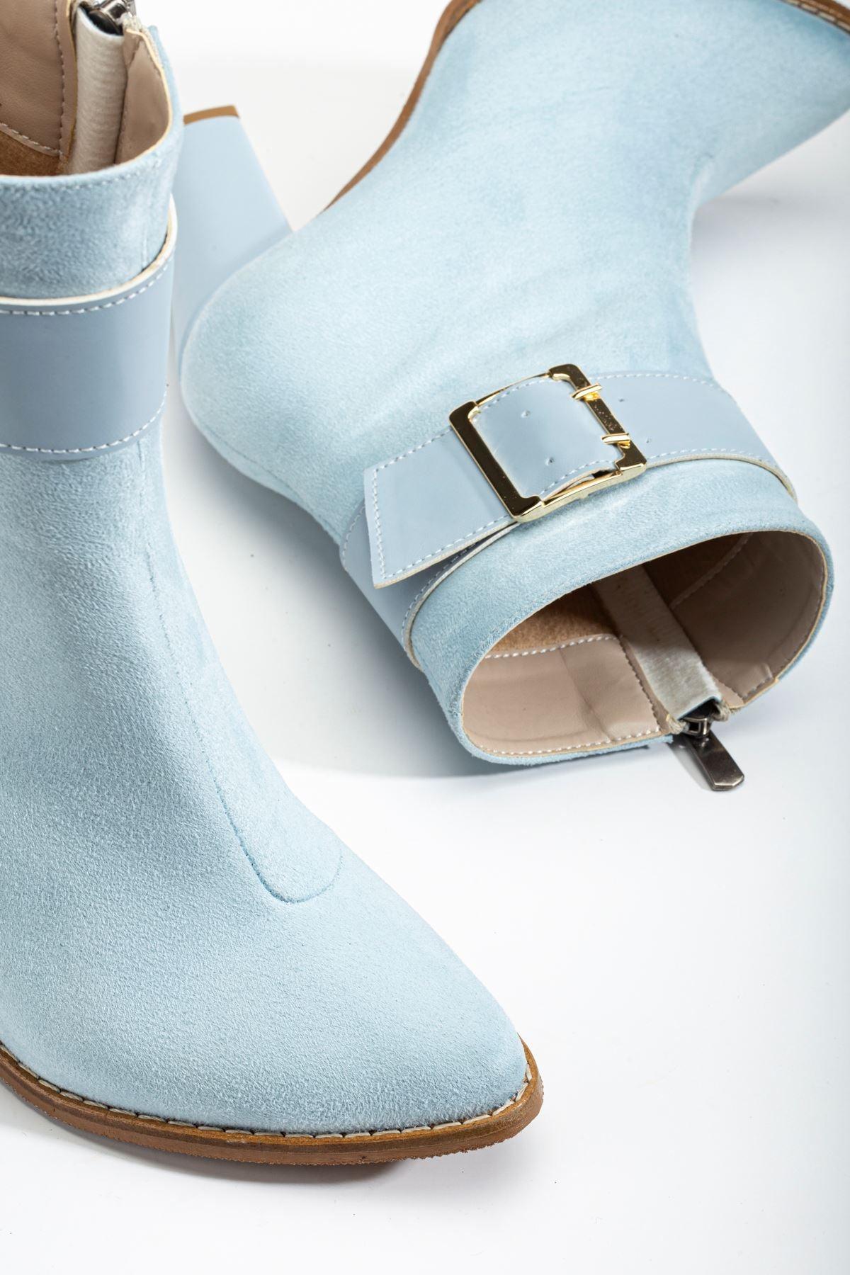 Women's Baby Blue Pointed Toe Zippered Thick Heel Boots - STREETMODE™