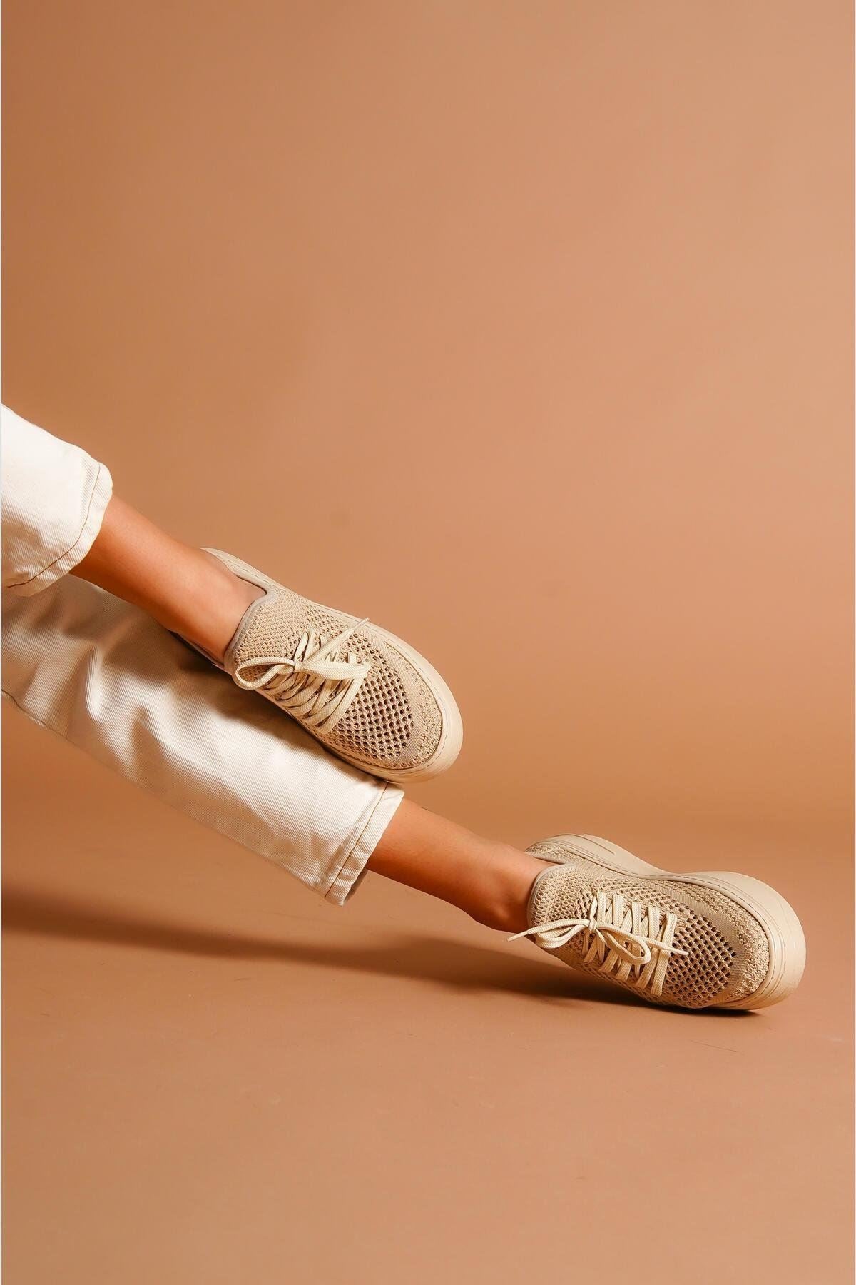 Women's Beige Knitwear Stretch Thick Soled Sports Shoes - STREETMODE™