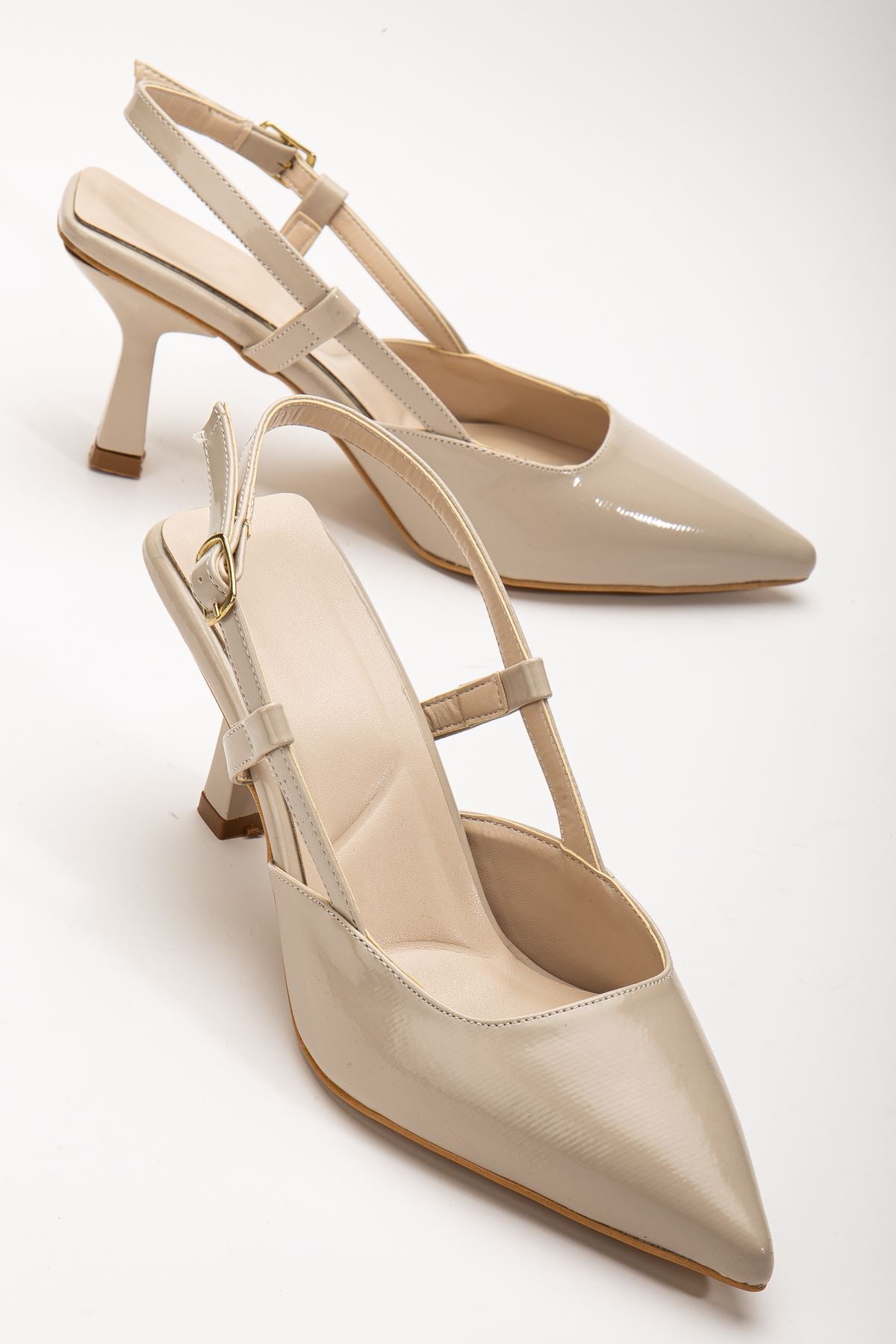 Women's Beige Patent Leather Thin Heeled Shoes - STREETMODE™