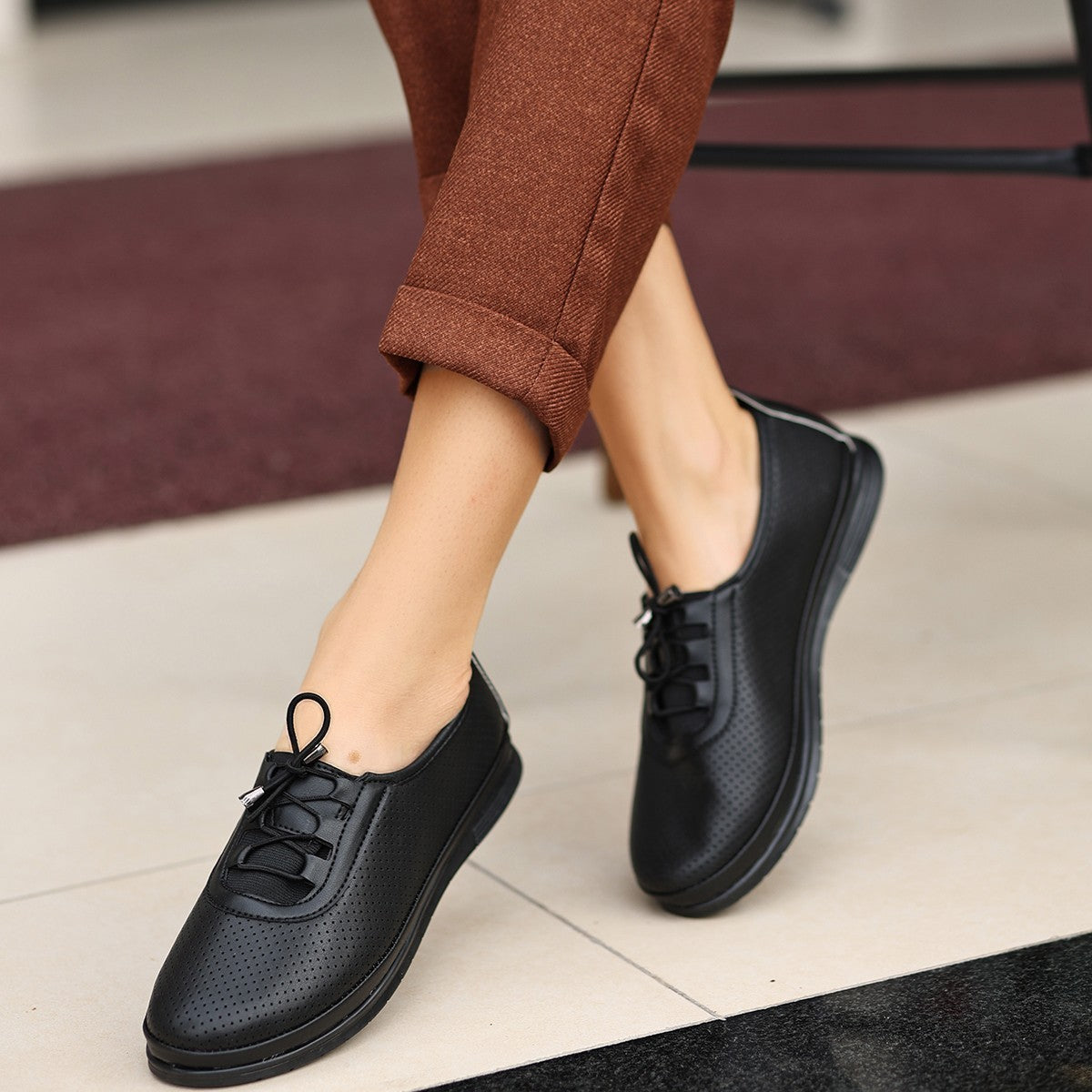 Women's Black Leather Ballerina Shoes - STREETMODE™