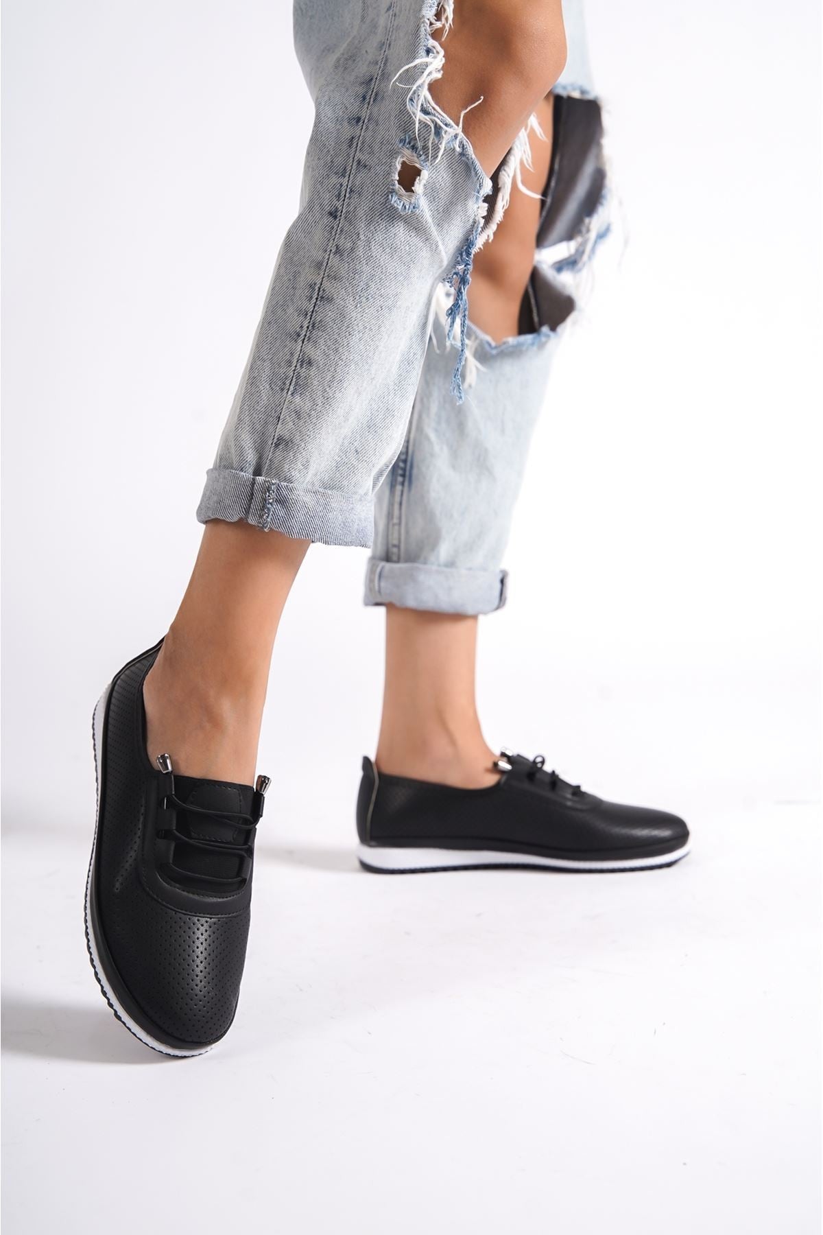 Women's Black Leather Ballerina Shoes - STREETMODE™