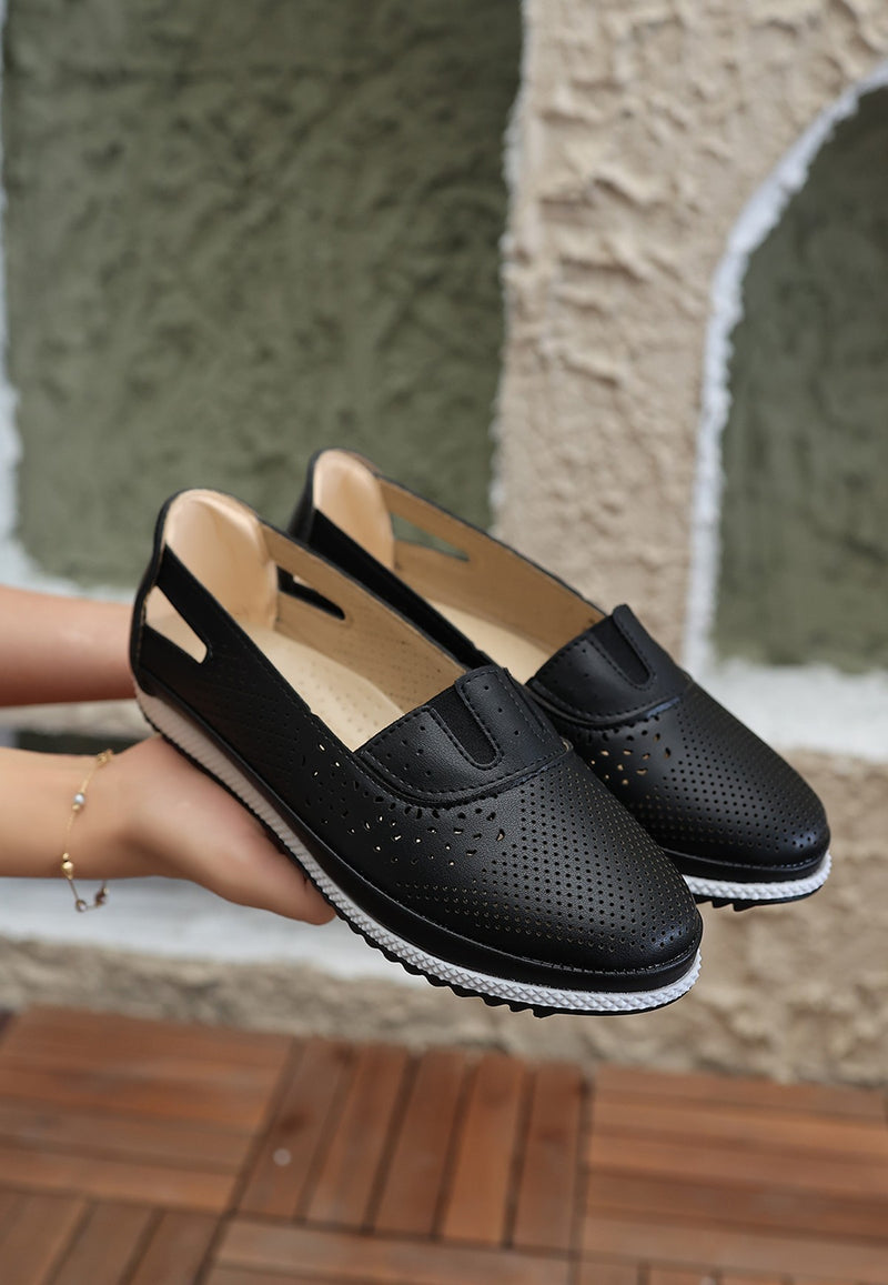 Women's Black Leather Ballerina Shoes - STREETMODE™