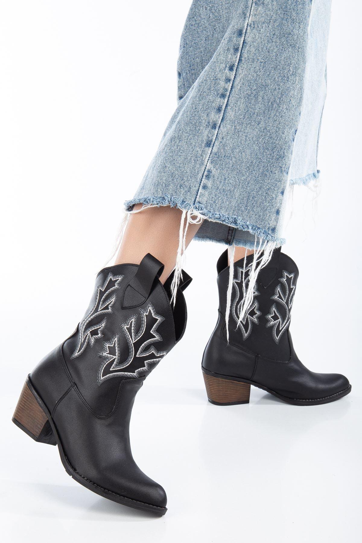 Women's Black Leather Heeled Embroidered Cowboy Boots - STREETMODE™