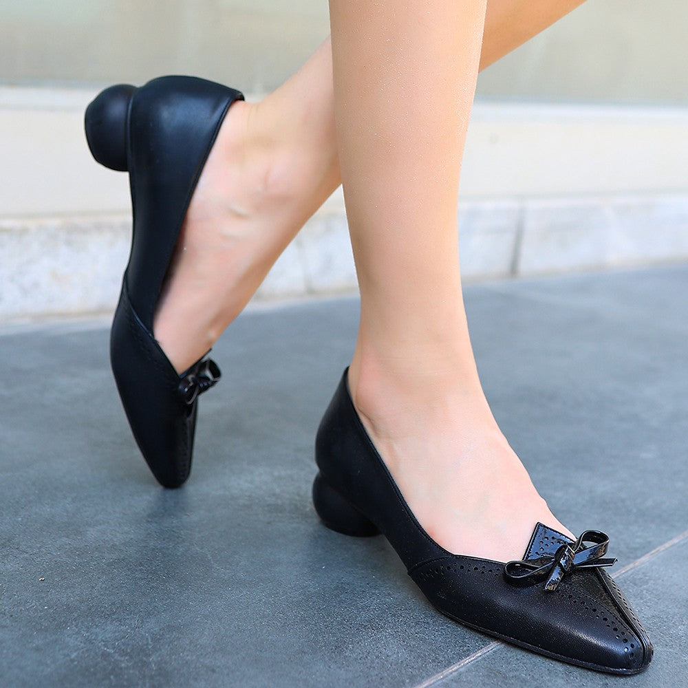 Women's Black Leather Heeled Shoes - STREETMODE™