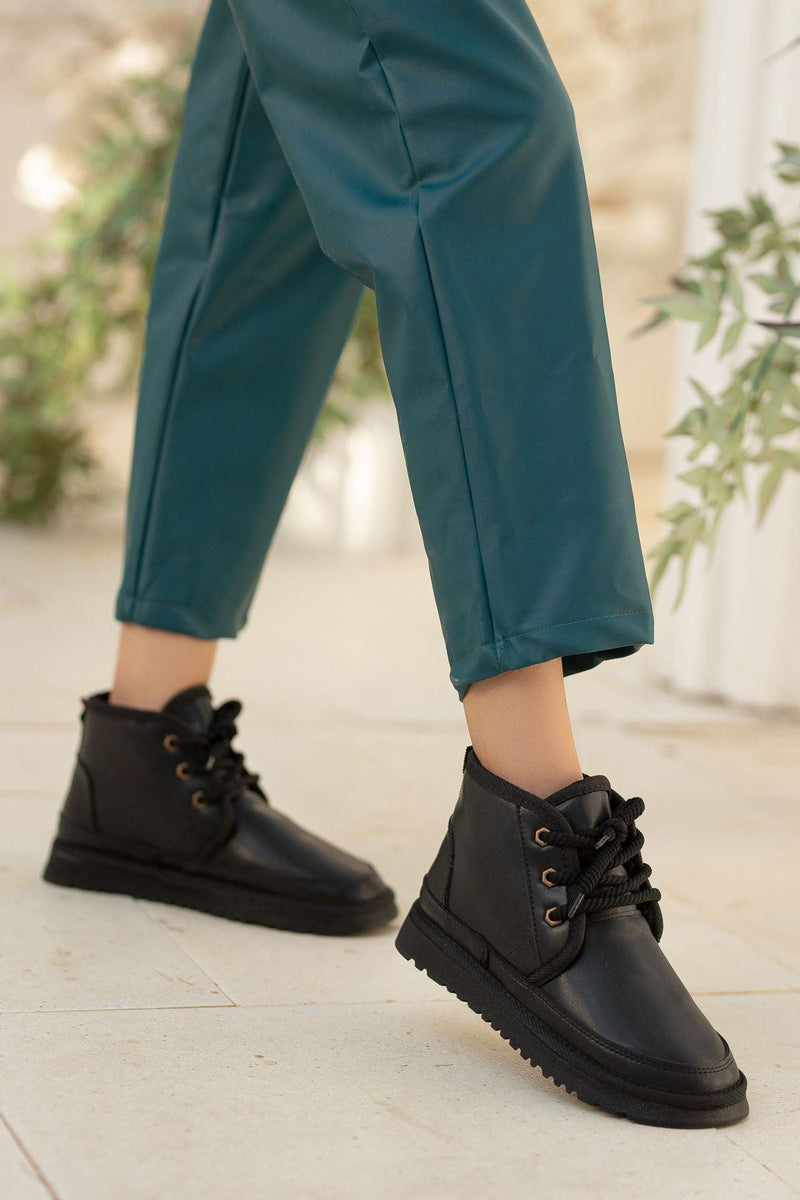 Women's Black Leather Thick Soled Lace-Up Ankle Boots - STREETMODE™