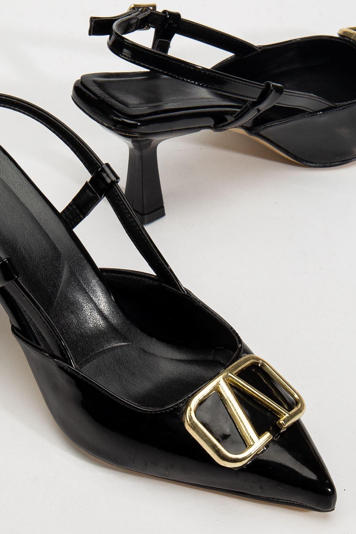 Women's Black Patent Leather Buckle Detailed Thin Heeled Shoes - STREETMODE™