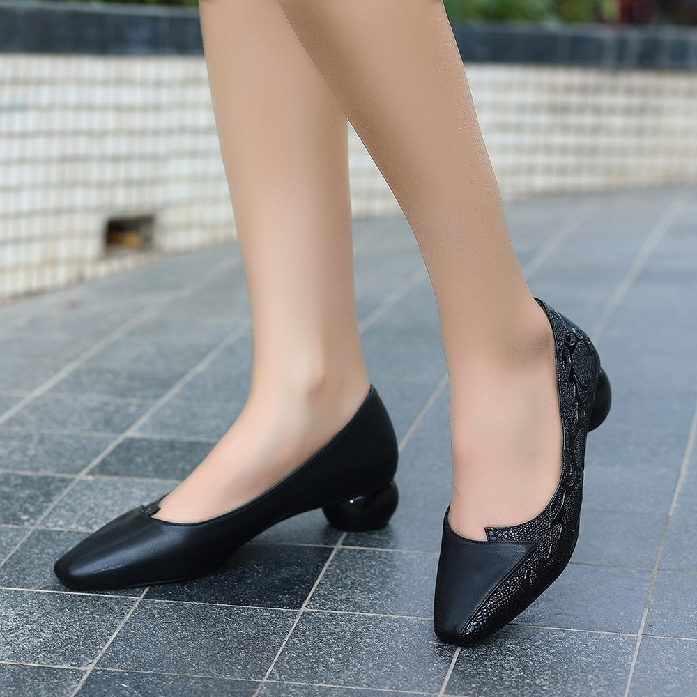Women's Black Patent Leather Heeled Shoes - STREETMODE™