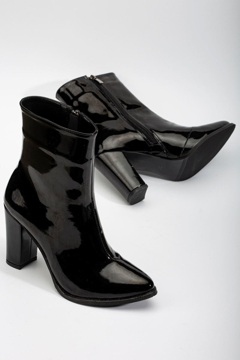 Women's Black Patent Leather Pointed Toe Zippered Thick Heeled Boots - STREETMODE™