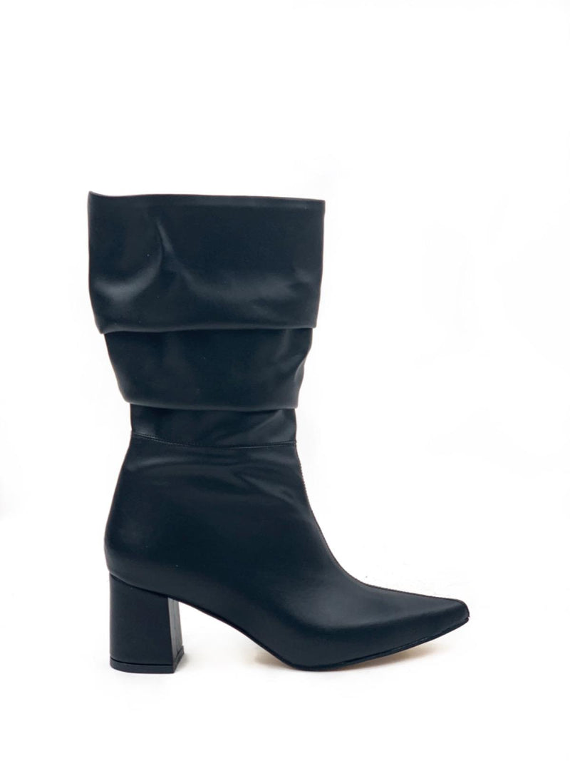 Women's Black Shipped Short Cowboy Boots - STREETMODE™