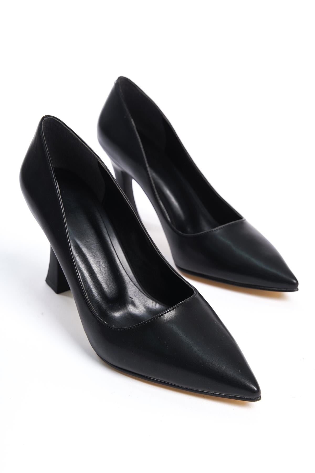 Women's Bodm Black Skin Painted Heel Casual Shoes - STREETMODE™