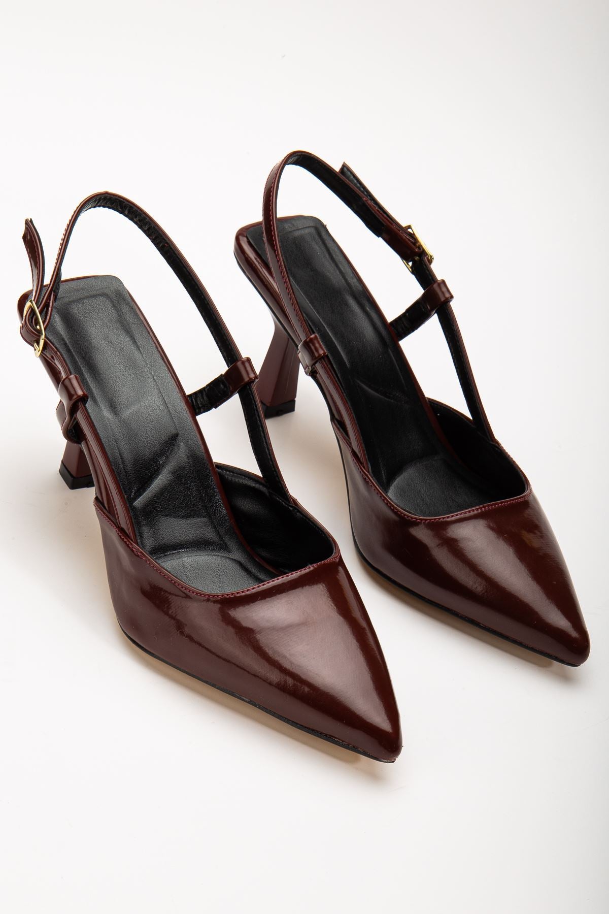 Women's Burgundy Patent Leather Thin Heeled Shoes - STREETMODE™