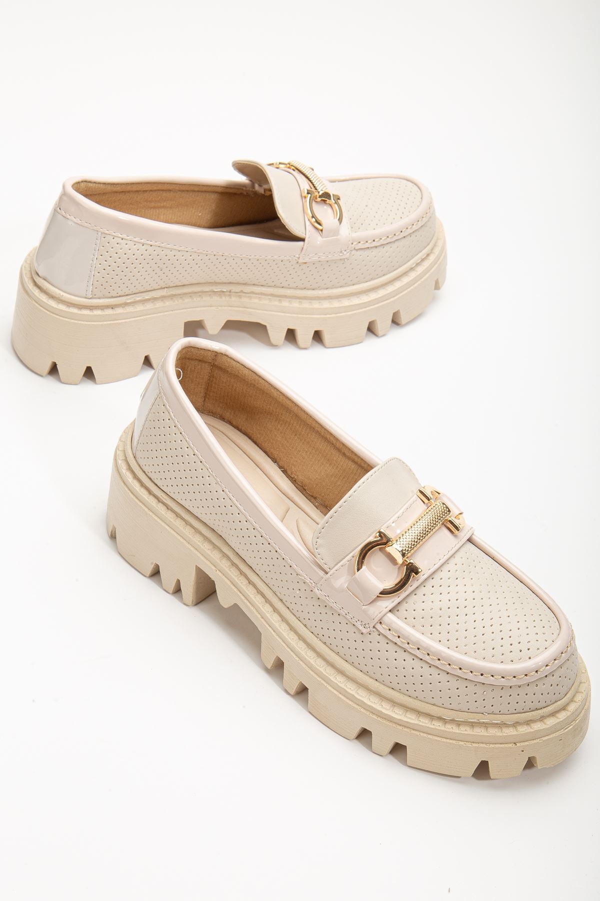 Women's Cream Buckle Detailed Oxford Shoes - STREETMODE™