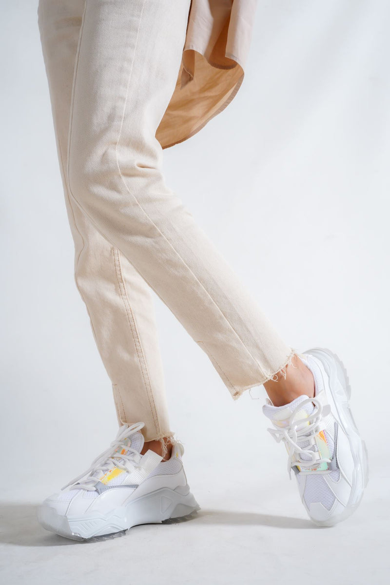 Women's Edinburgh White Lace-up Sports Shoes - STREETMODE™