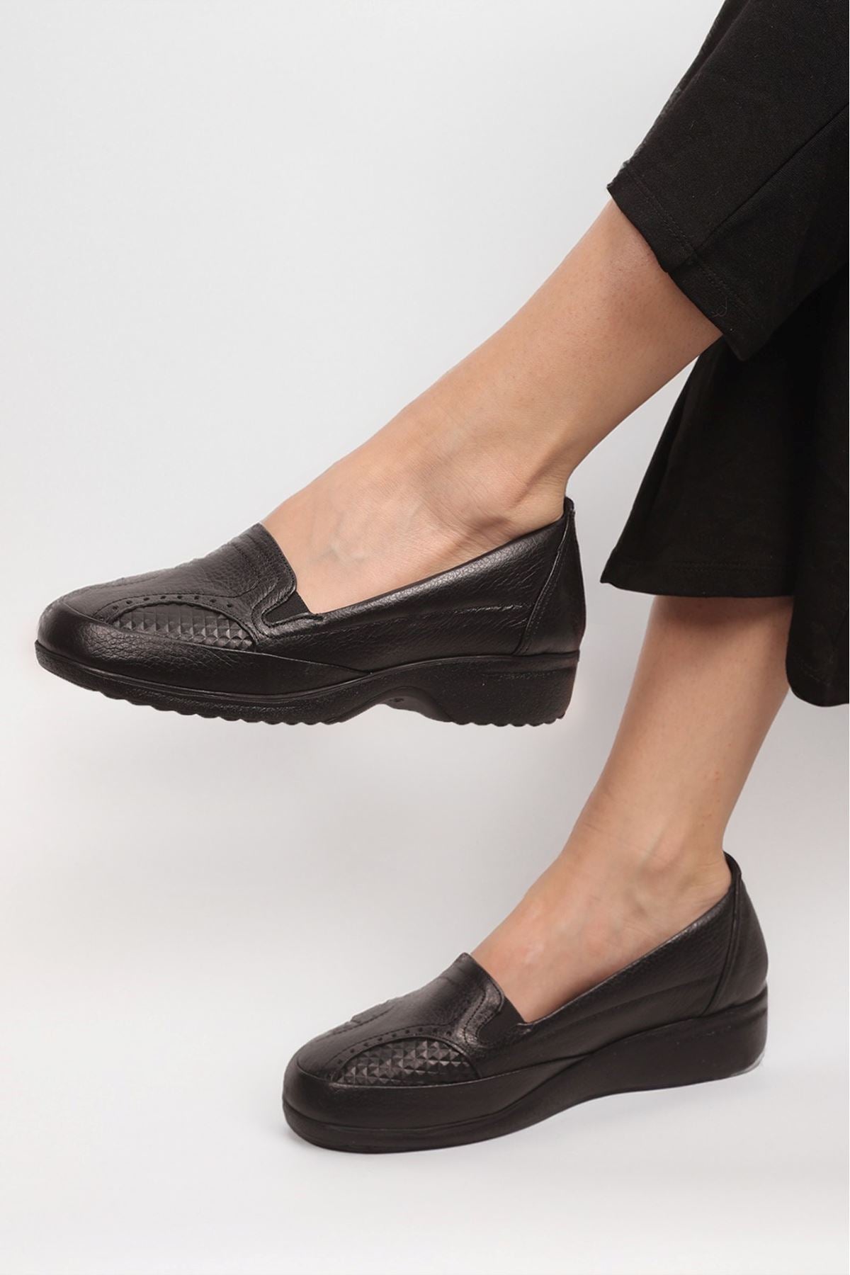 Women's Genuine Leather Non-Slip Soft Sole shoes - STREETMODE™