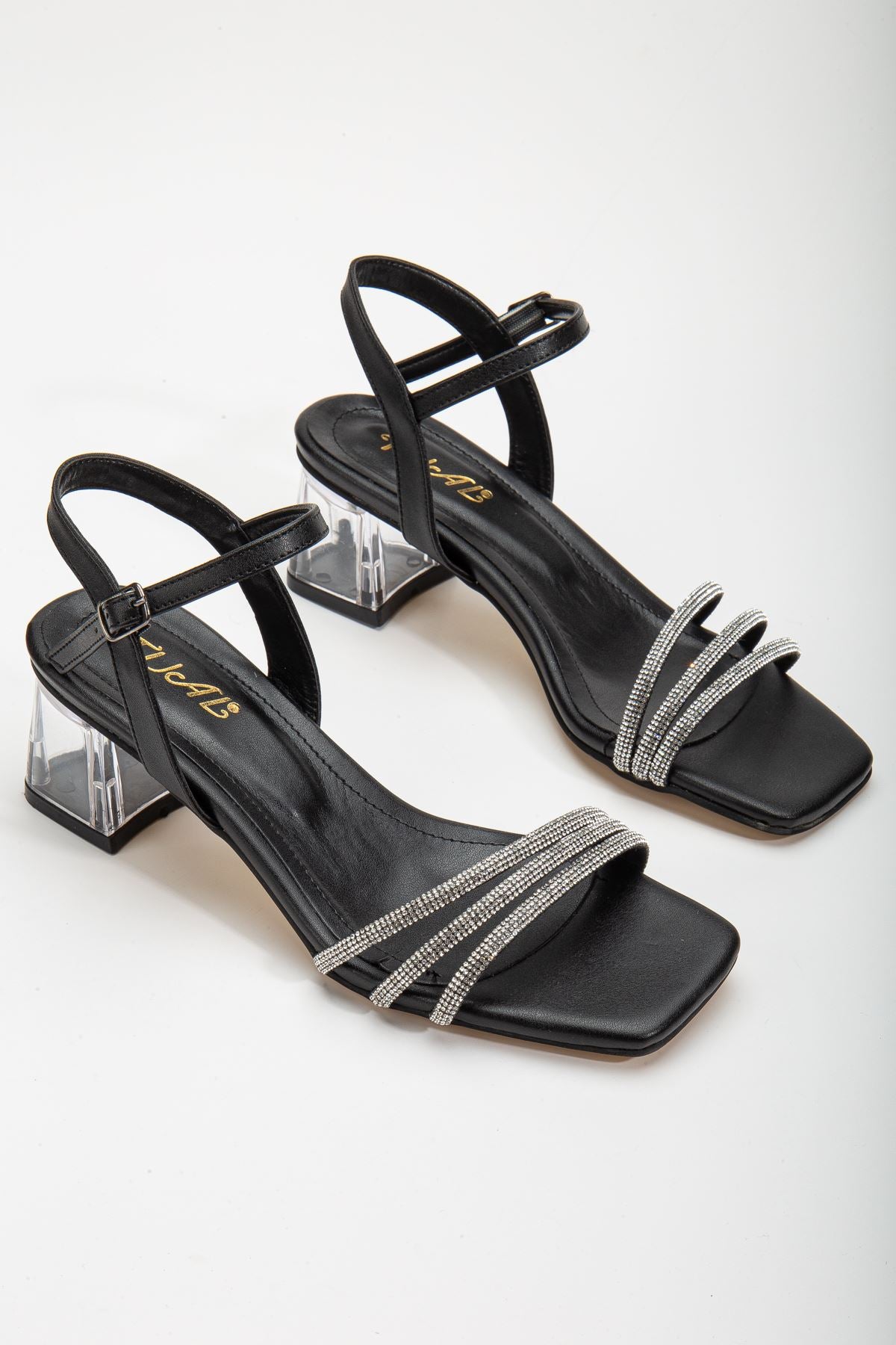 Women's Gerdh Black Stone Skin Low Heeled Shoes - STREETMODE™