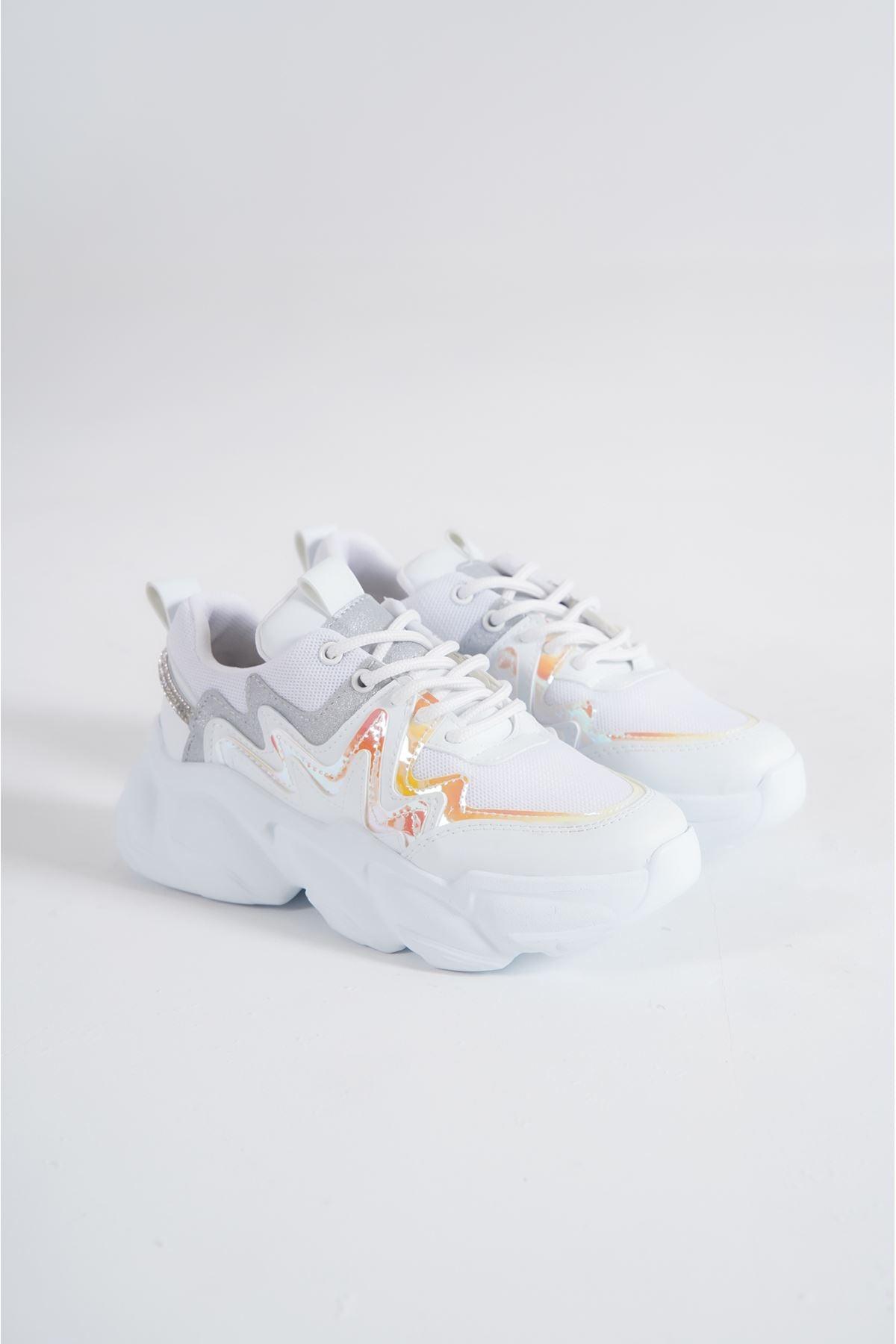 Women's Hardy White Sneakers Shoes - STREETMODE™