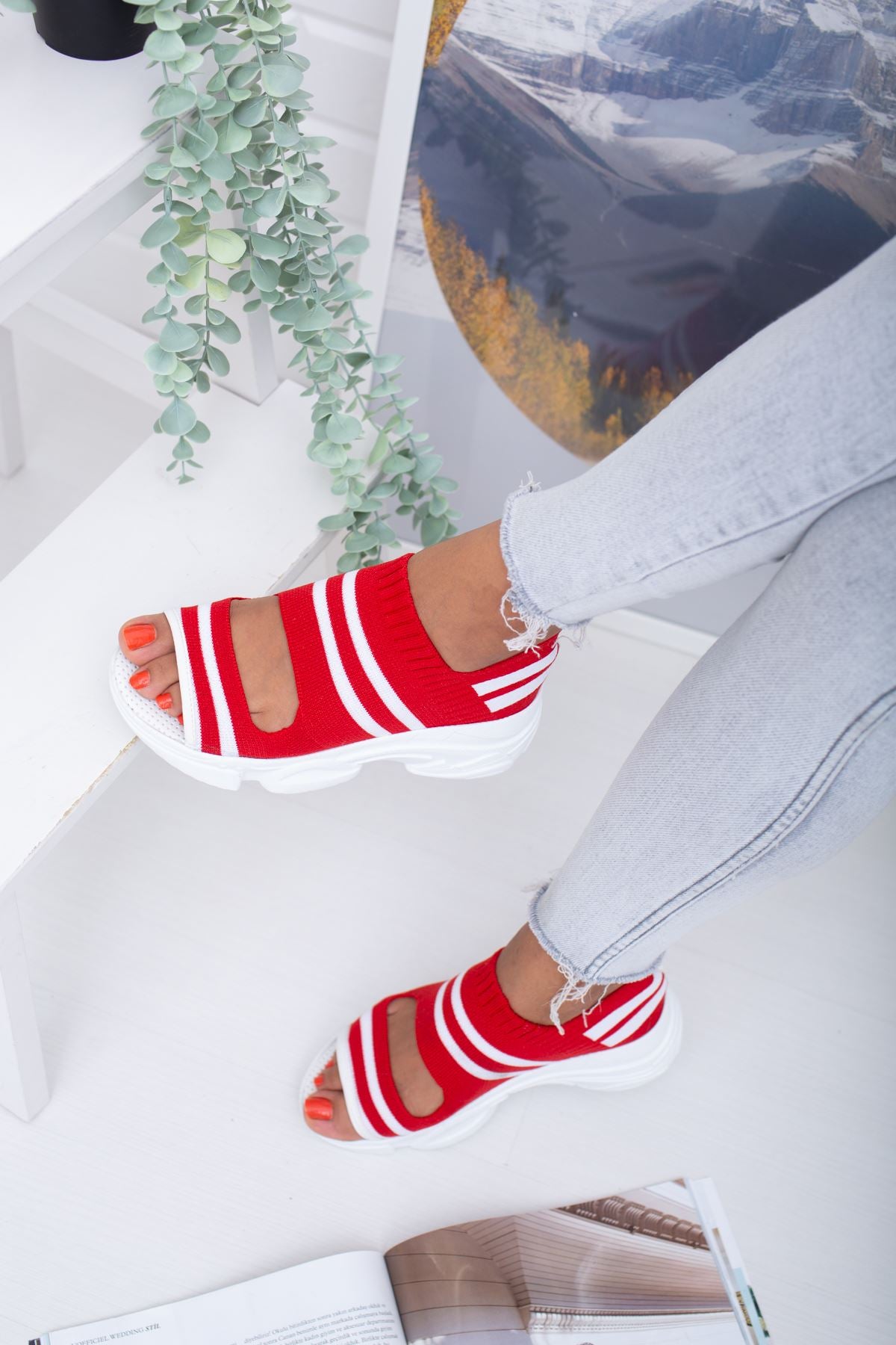 Women's Hera Red White Knitwear Sneakers - STREETMODE™