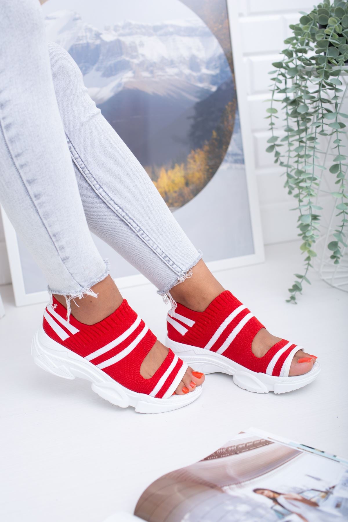 Women's Hera Red White Knitwear Sneakers - STREETMODE™