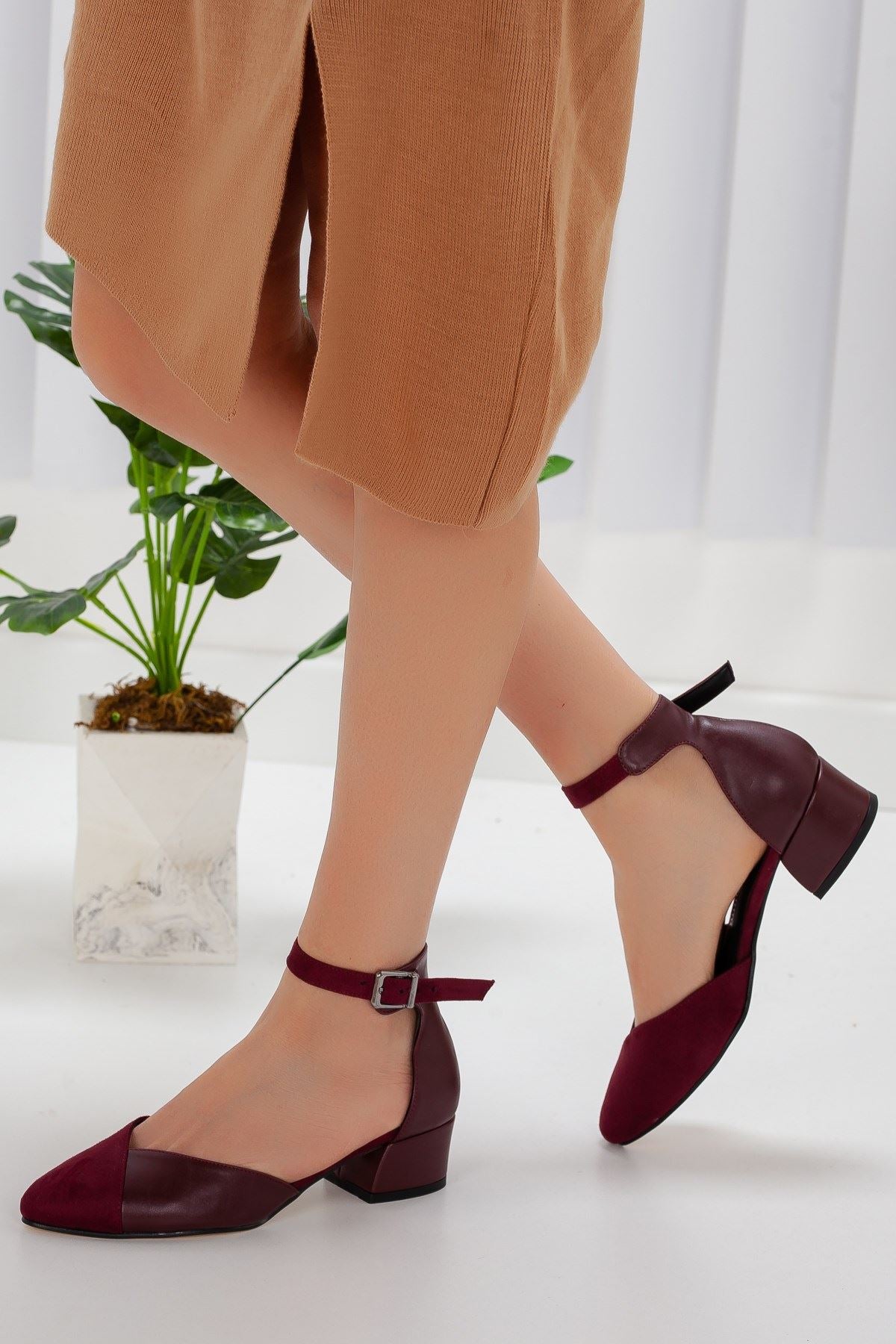 Women's Holly Burgundy Skin-Suede Heeled Shoes - STREETMODE™