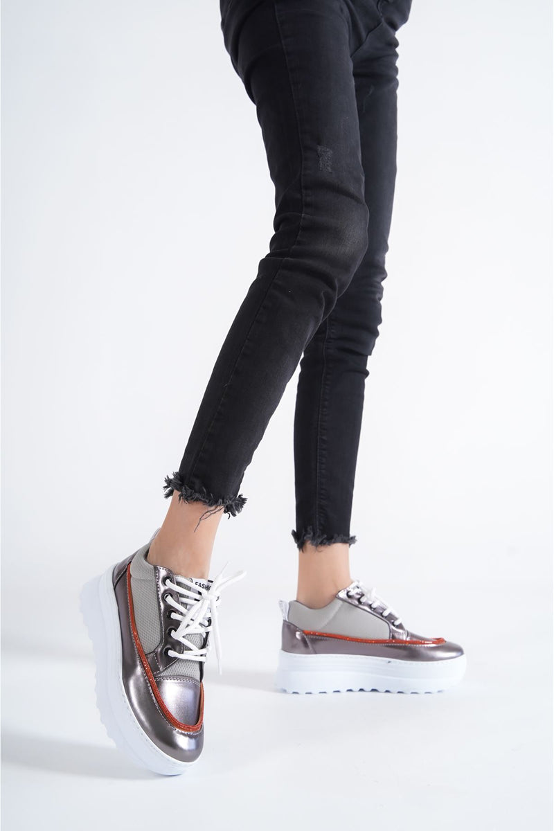 Women's JASMIN Metallic Sneakers Shoes - STREETMODE™