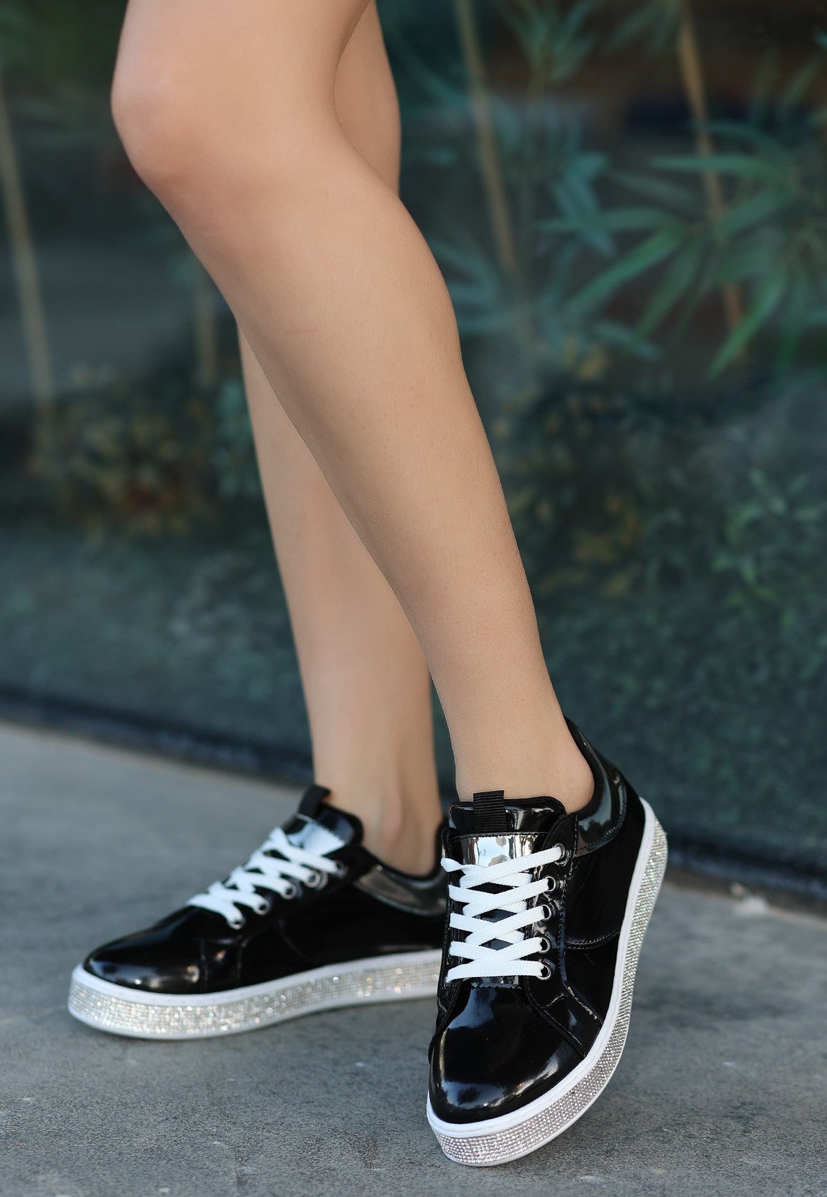 Women's Jeja Black Patent Leather Lace-Up Sports Shoes - STREETMODE™