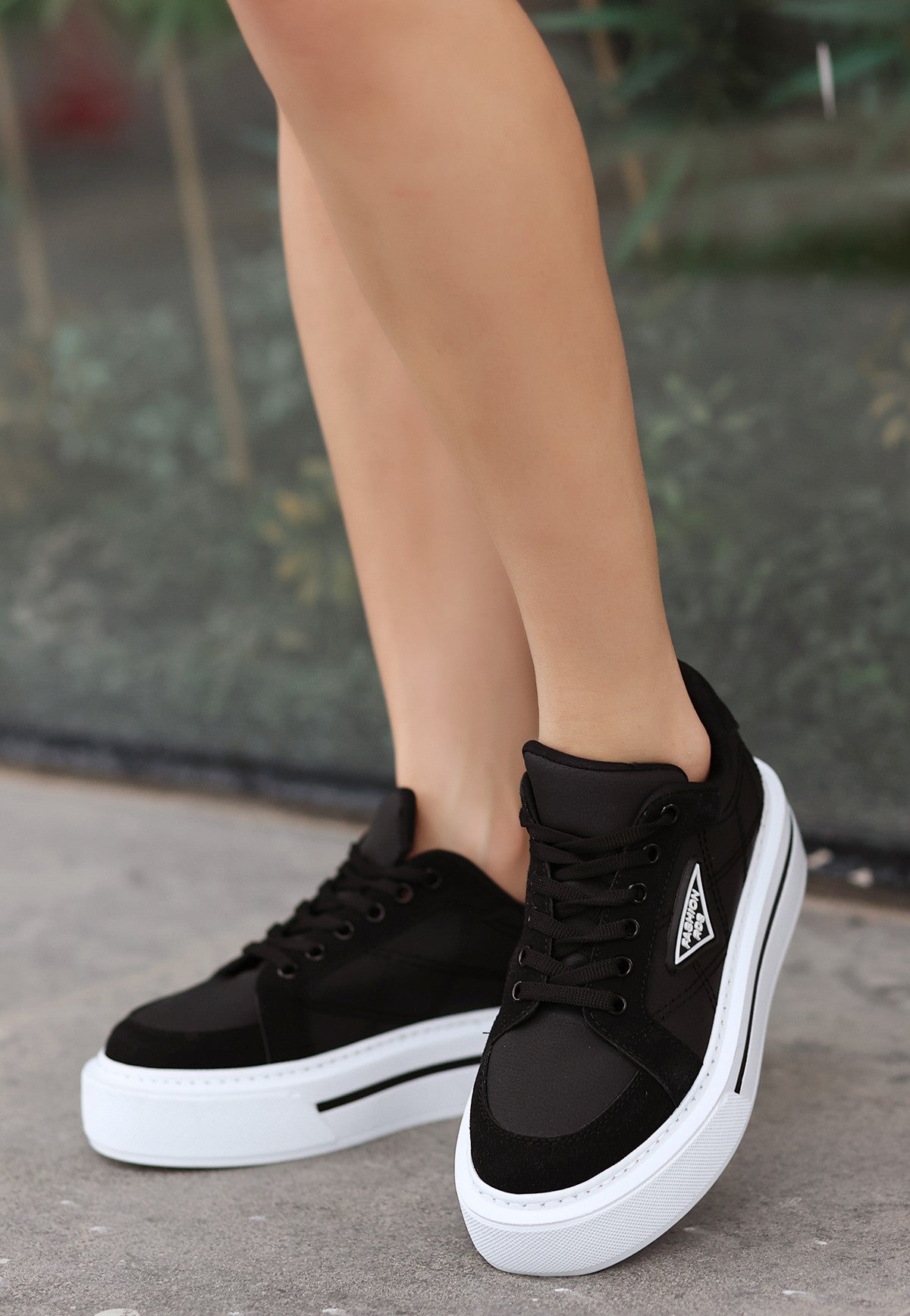 Women's Julya Black Skin White Sole Lace Up Sports Shoes - STREETMODE™