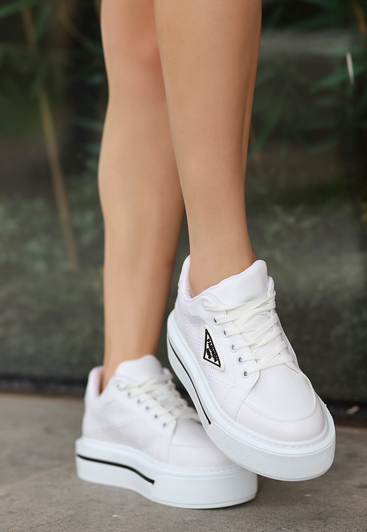 Women's Julya White Skin Lace-Up Sports Shoes - STREETMODE™