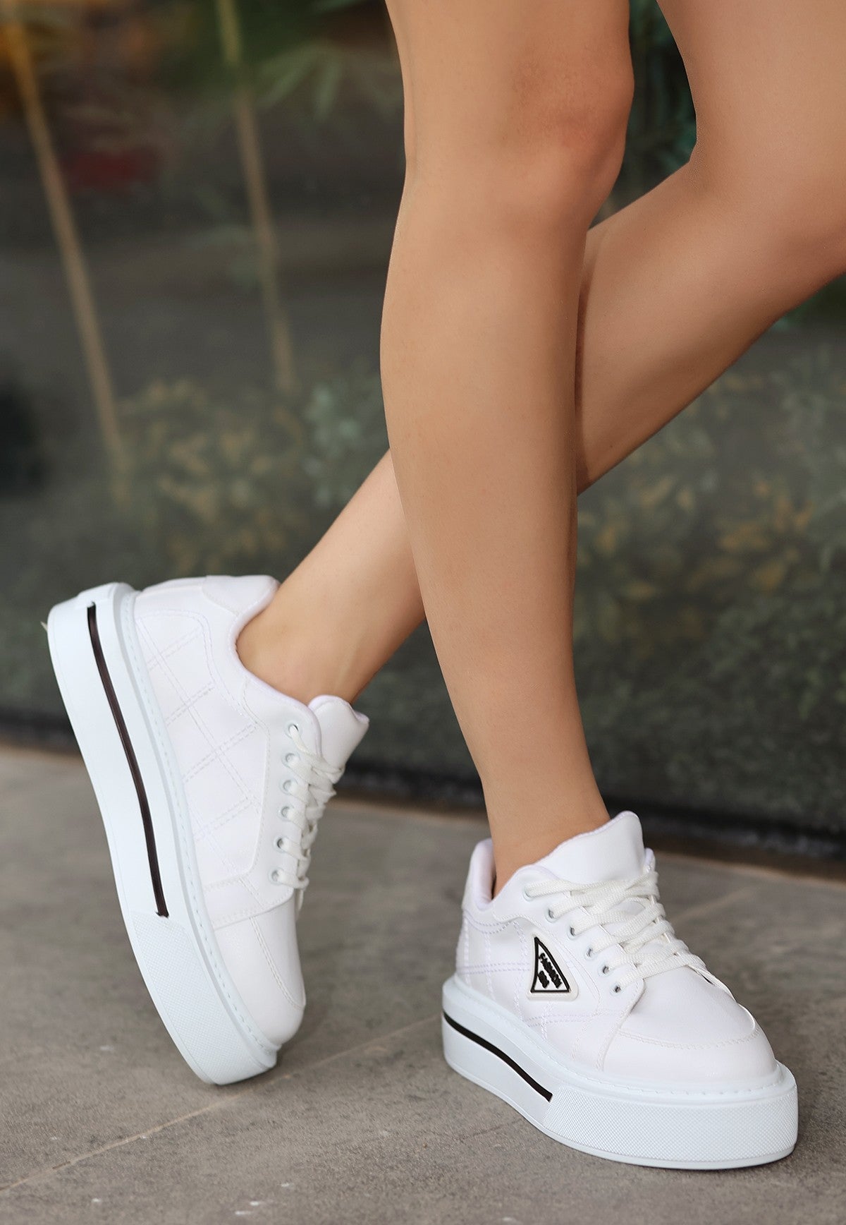 Women's Julya White Skin Lace-Up Sports Shoes - STREETMODE™