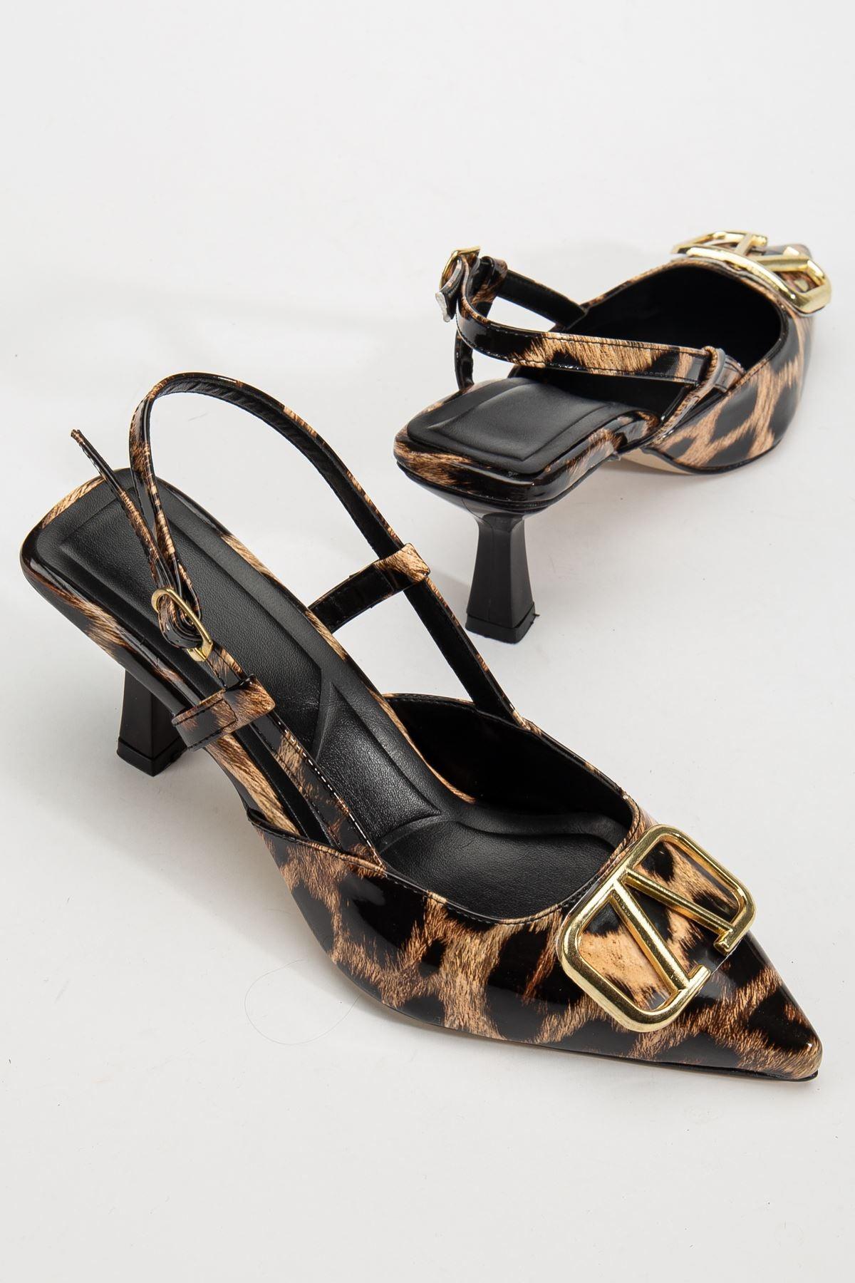 Women's Leopard Patent Leather Buckle Detailed Thin Heeled Shoes - STREETMODE™