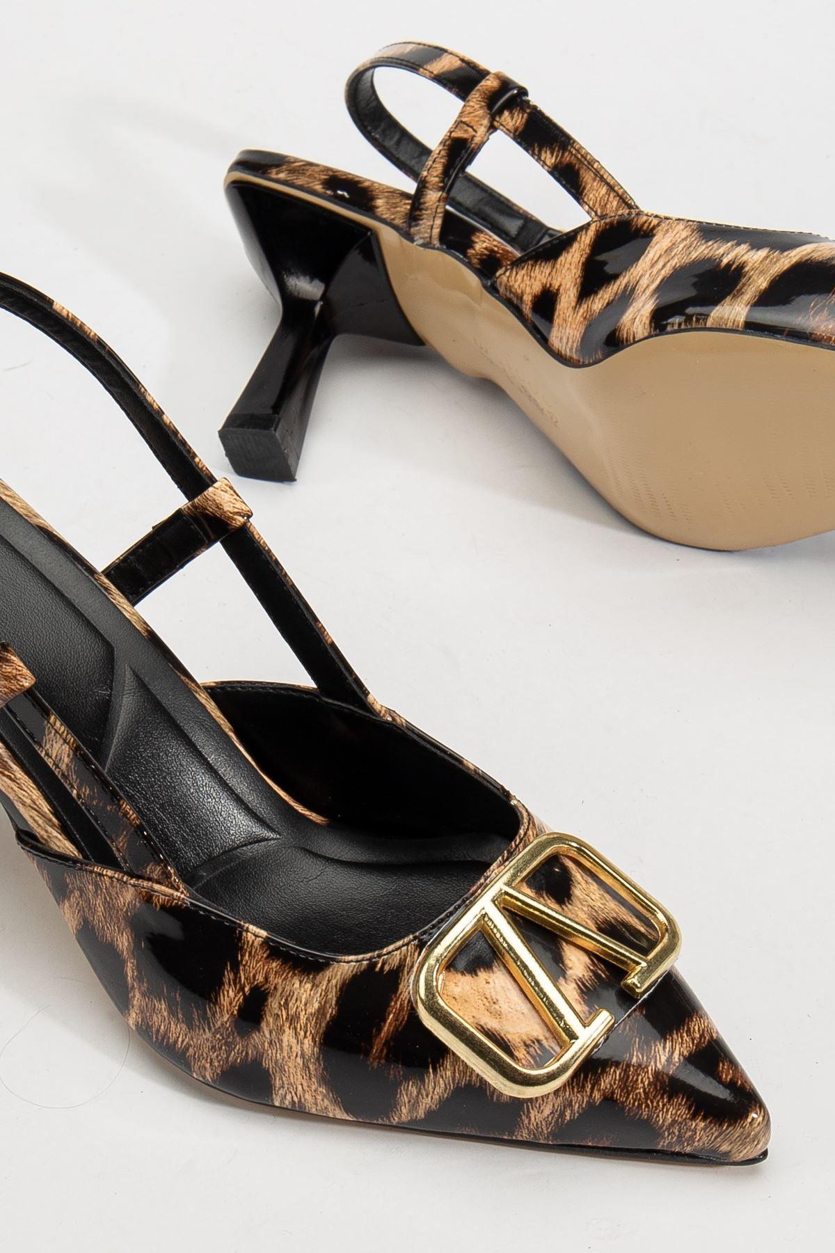 Women's Leopard Patent Leather Buckle Detailed Thin Heeled Shoes - STREETMODE™