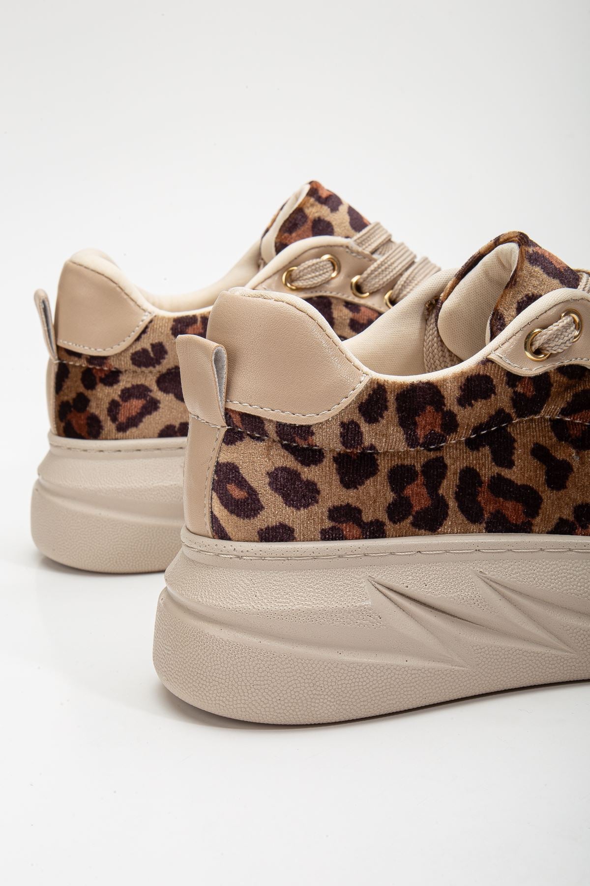 Women's Leopard Velvet Thick Soled Sneakers with Gold Detail - STREETMODE™