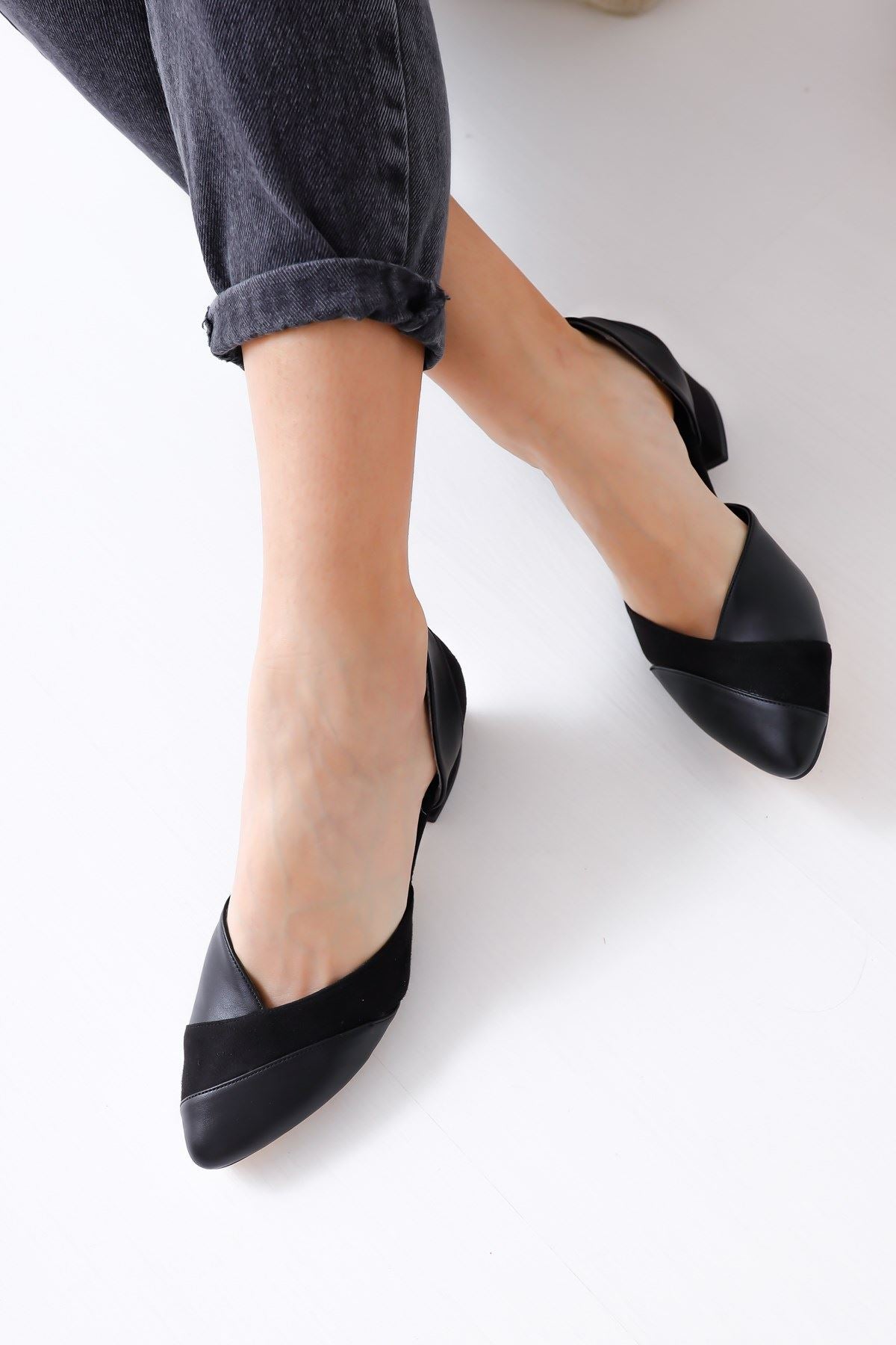 Women's Leslie Heels Black Skin-Suede Shoes - STREETMODE™