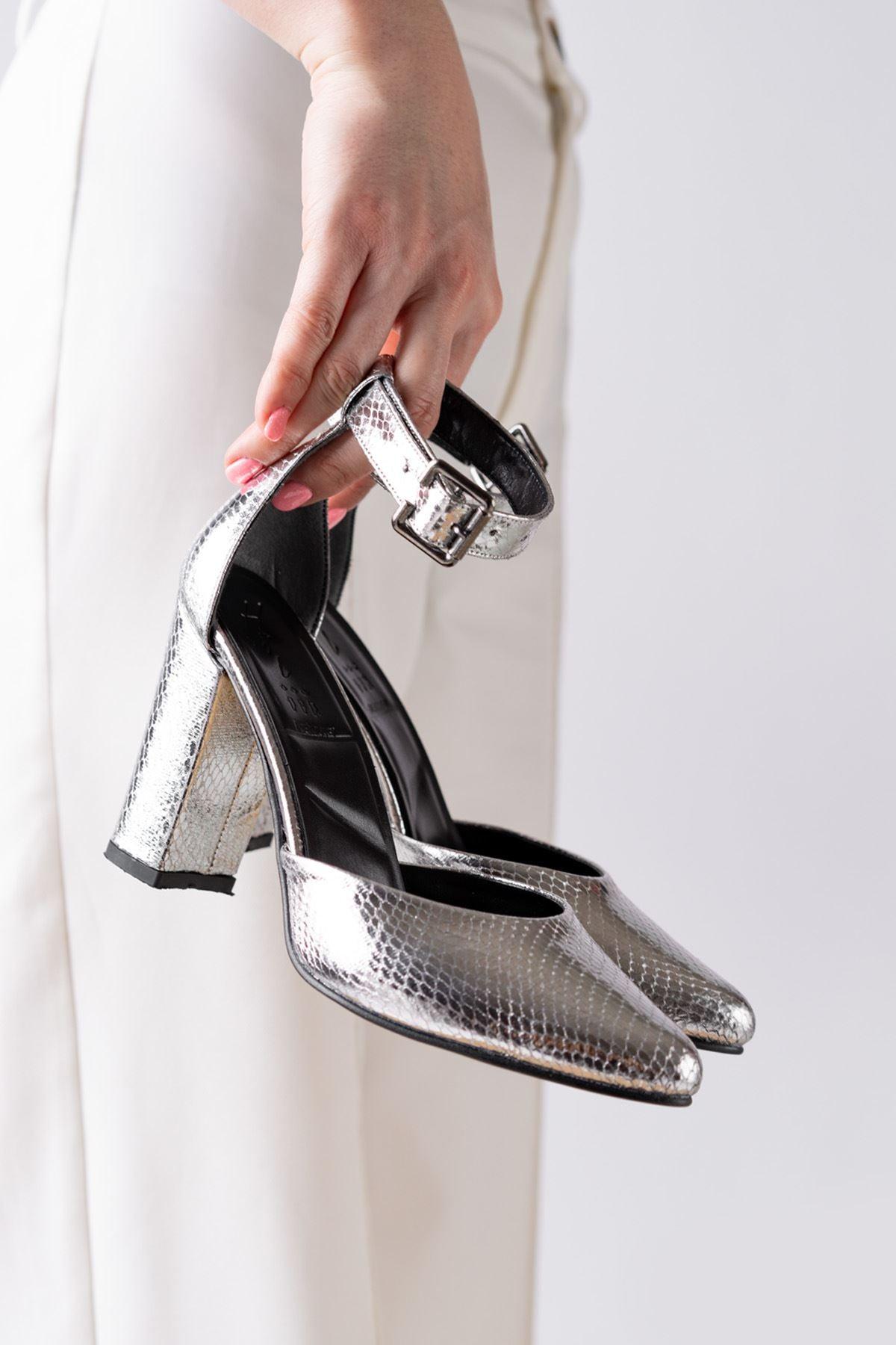 Women's Lole Heels Silver Skin Crocodile Leather Detailed Heeled Shoes - STREETMODE™ DE