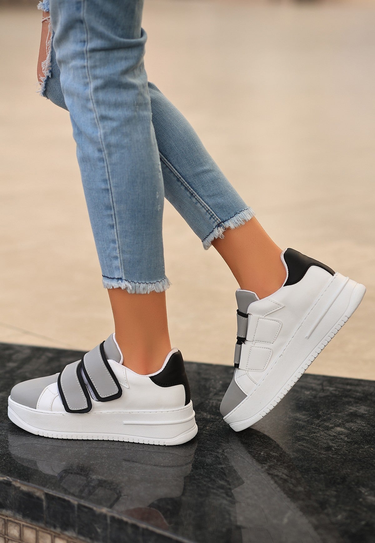 Women's Marx White Skin Gray Detailed Sneakers Shoes - STREETMODE™