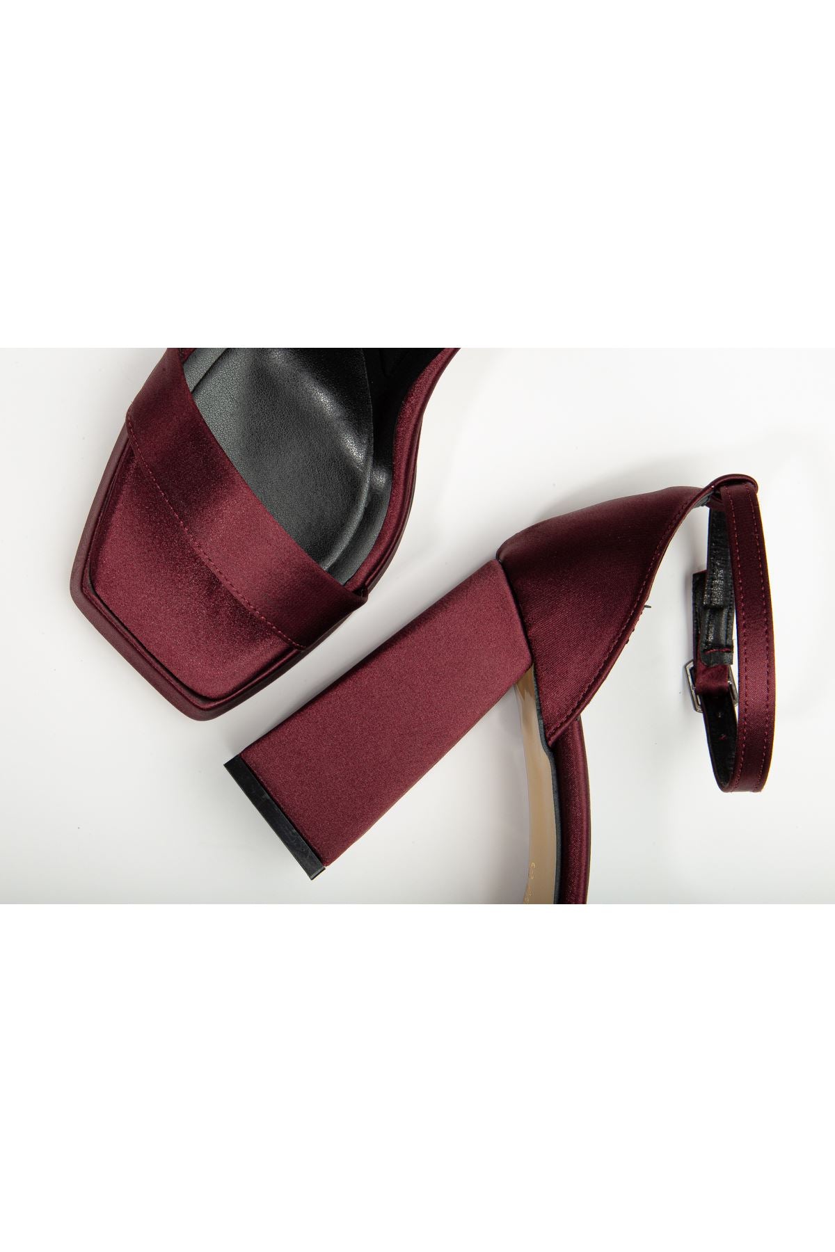 Women's Matilda Burgundy Satin Platform Open Toe Thick Heeled Shoes - STREETMODE™