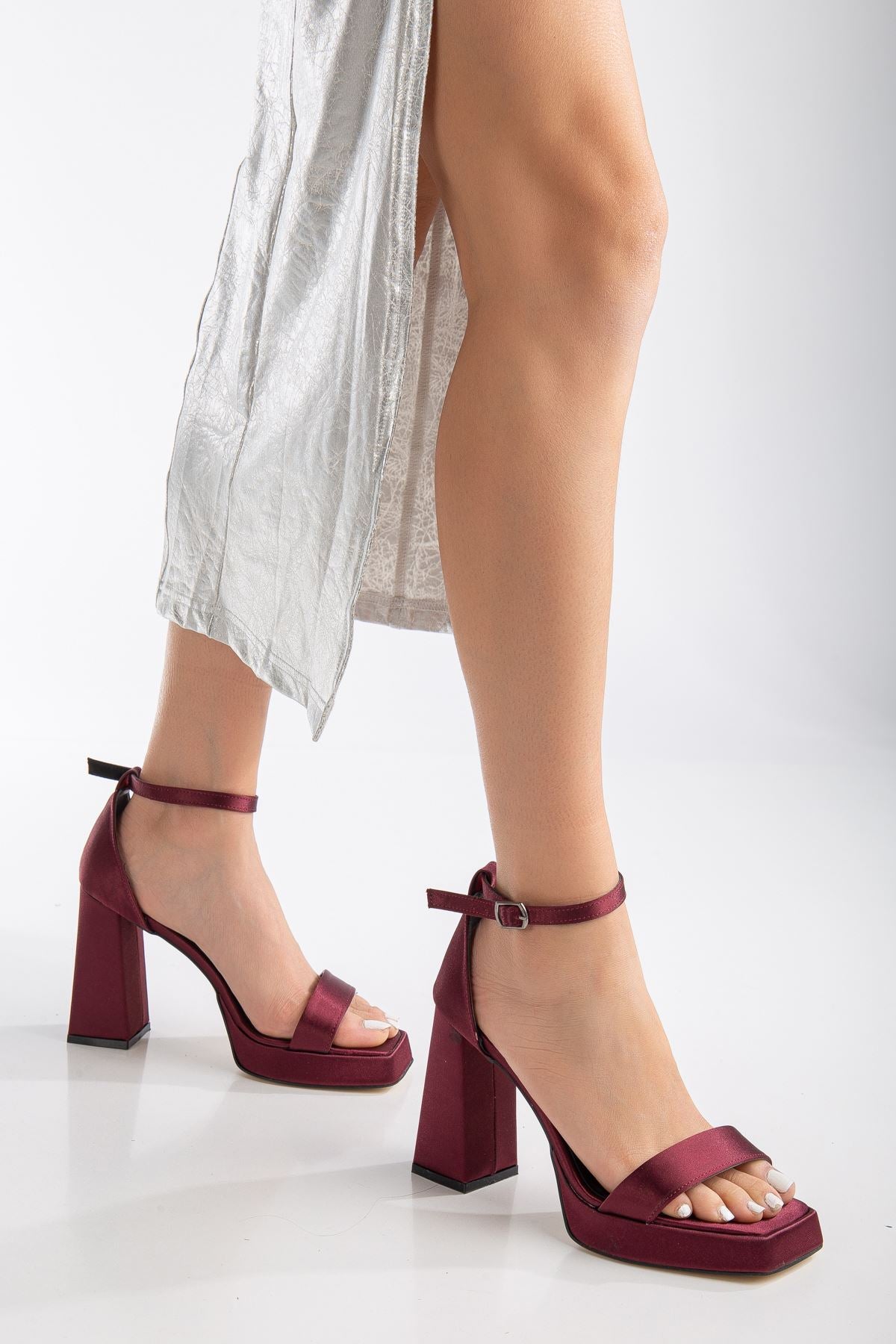 Women's Matilda Burgundy Satin Platform Open Toe Thick Heeled Shoes - STREETMODE™