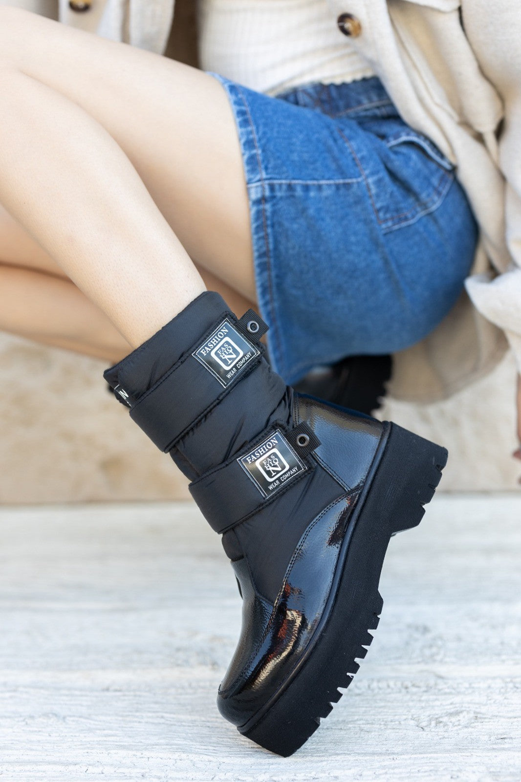 Women's Miah Black Patent Leather Snow Boots - STREETMODE™
