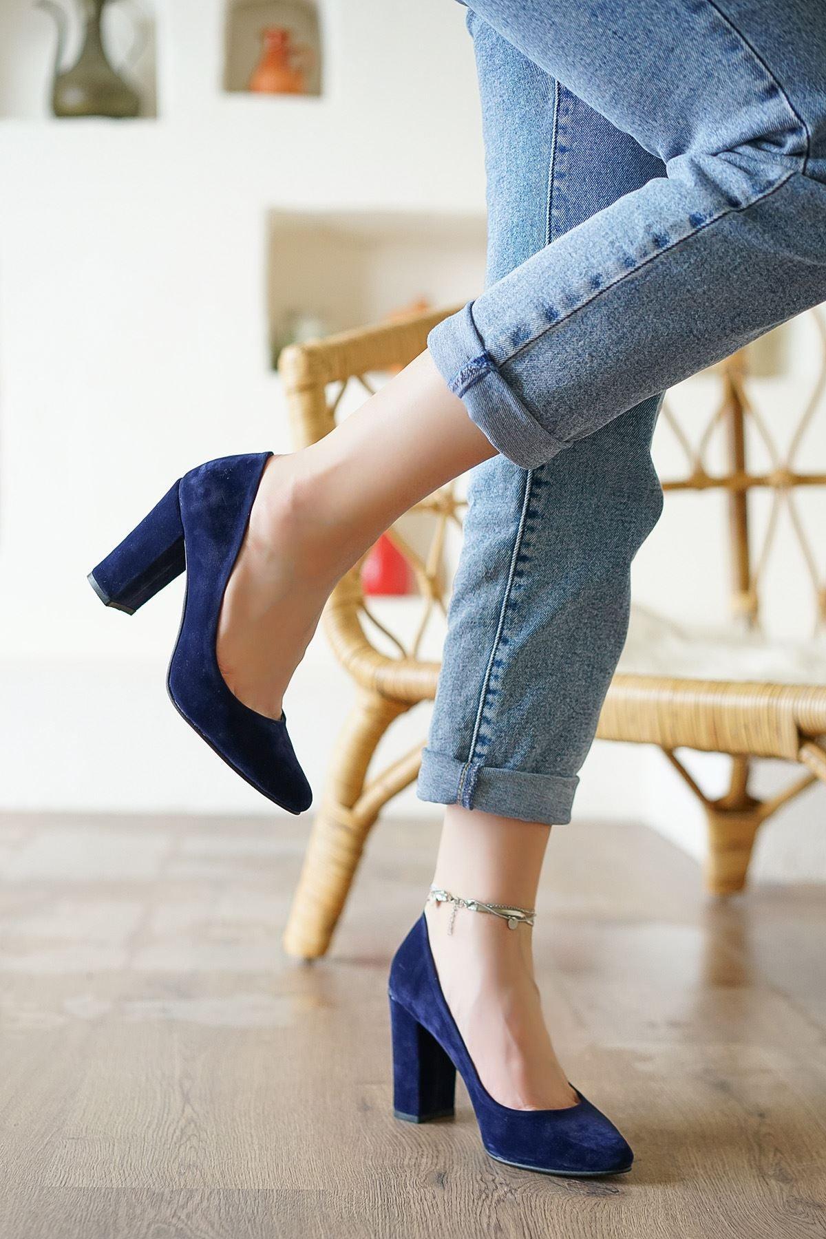 Women's Navy Blue Velvet Heeled Shoes - STREETMODE™