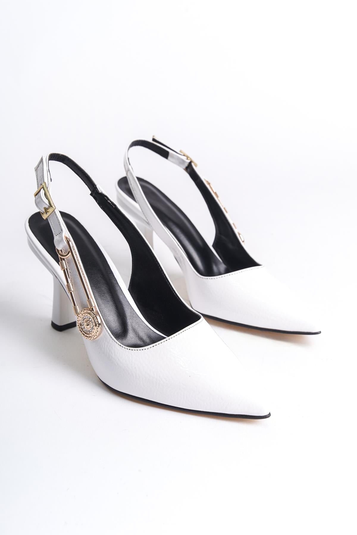 Women's Padh White Buckle Detailed Heeled Pointed Toe Shoes - STREETMODE™