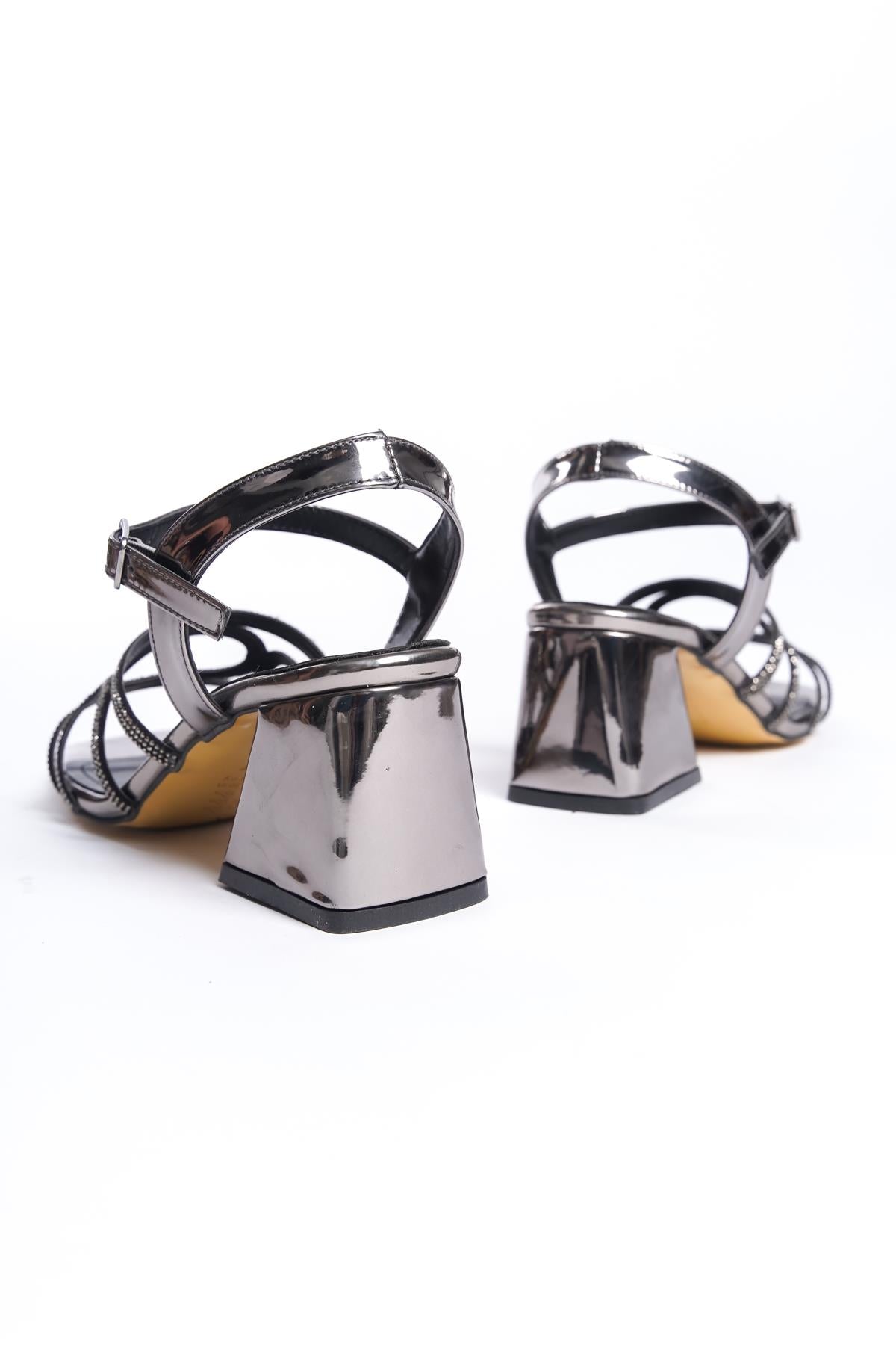 Women's Patent Leather Platinum Low Thick Heel Stone Sandals 5 cm - STREETMODE™