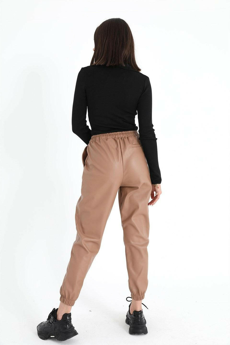 Women's Pleated Leather Pants with Elastic Waist and Elastic Legs - Camel - STREETMODE™ DE