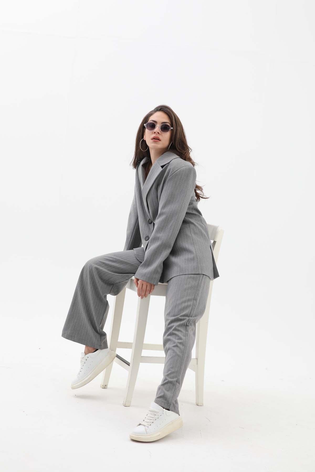 Women's Pocketed Narrow Striped Polyviscon Blazer Jacket - Gray - STREETMODE™