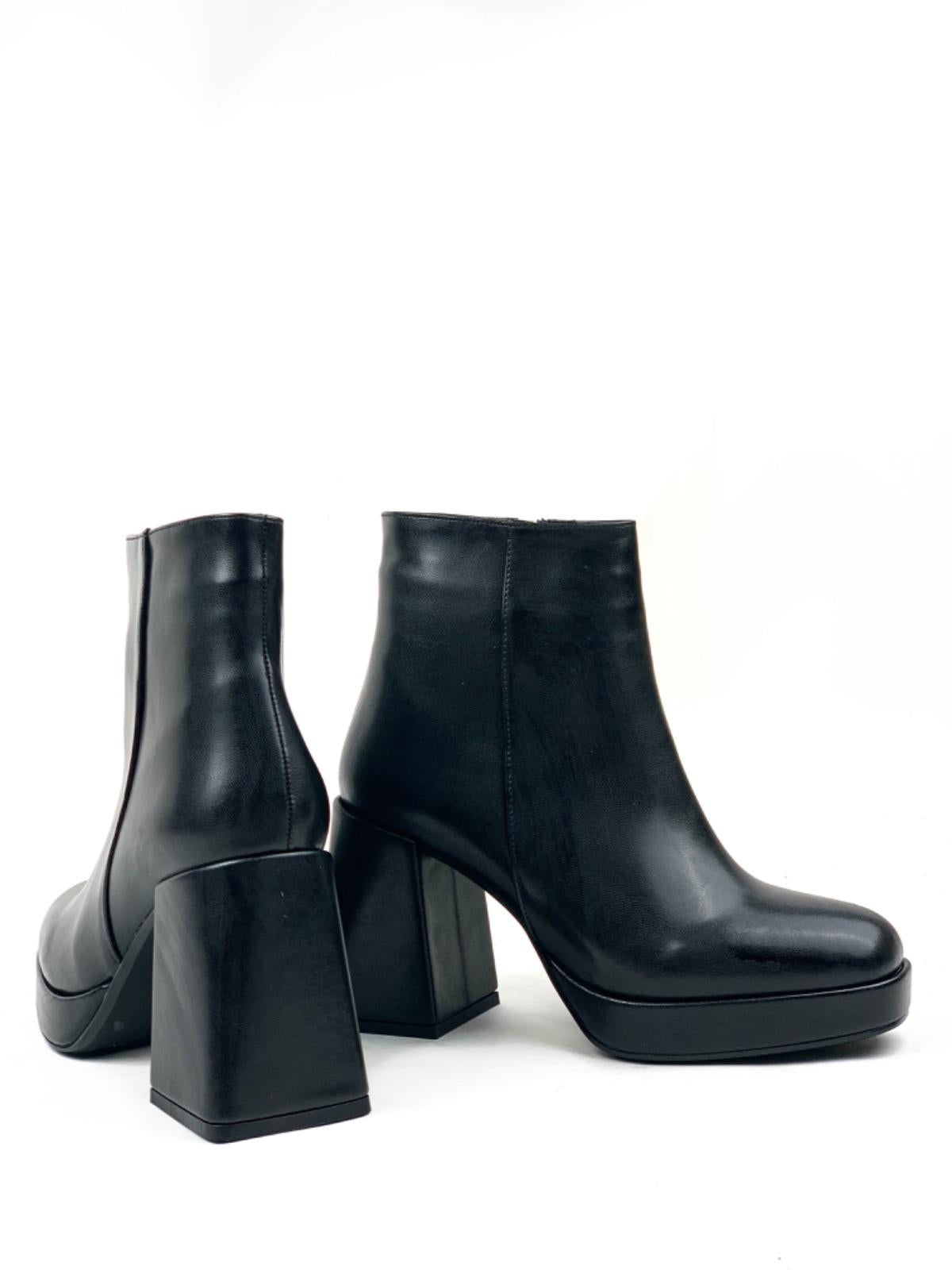 Women's Sand Black Platform Heeled Short Leather Boots - STREETMODE™