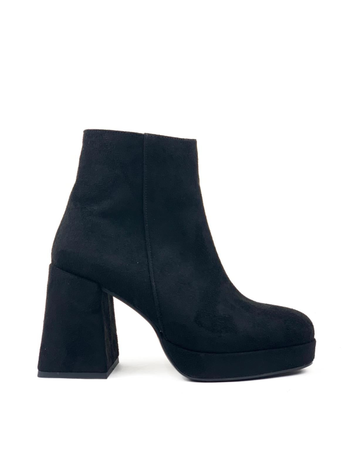 Women's Sand Black Platform Heeled Short Suede Boots - STREETMODE™