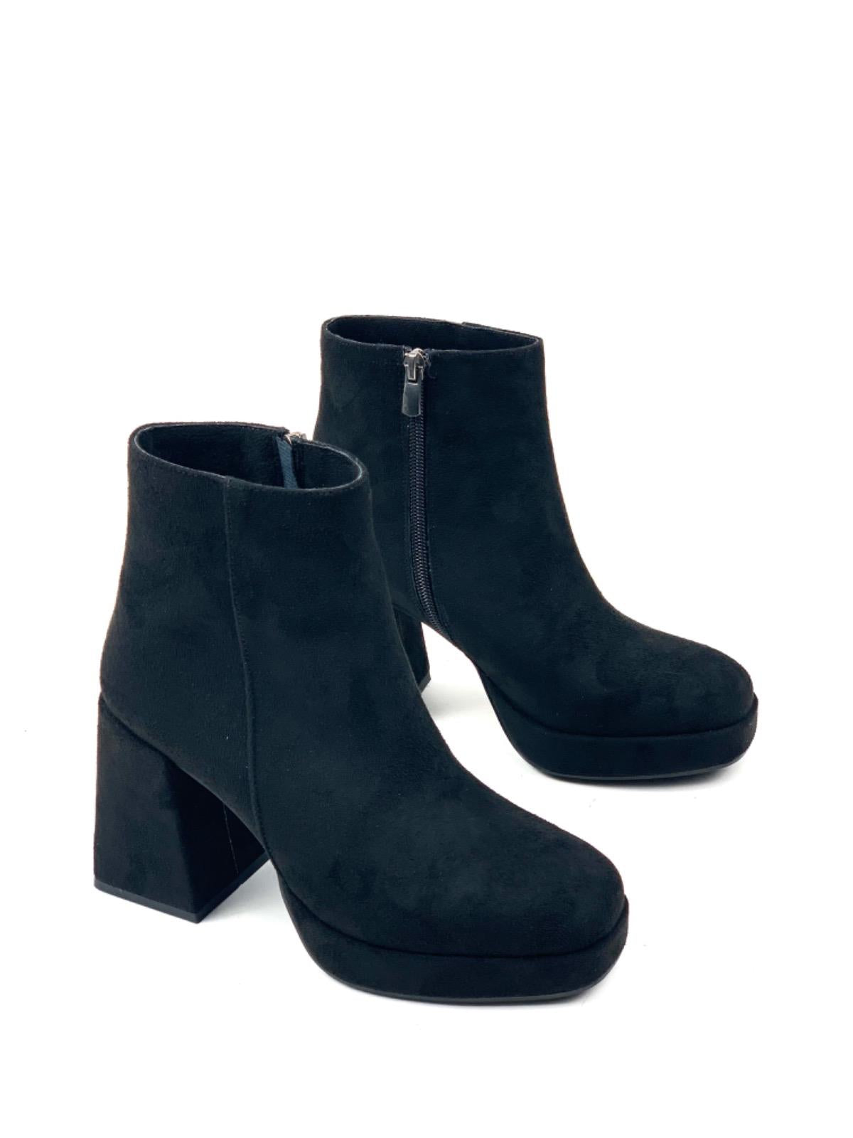 Women's Sand Black Platform Heeled Short Suede Boots - STREETMODE™