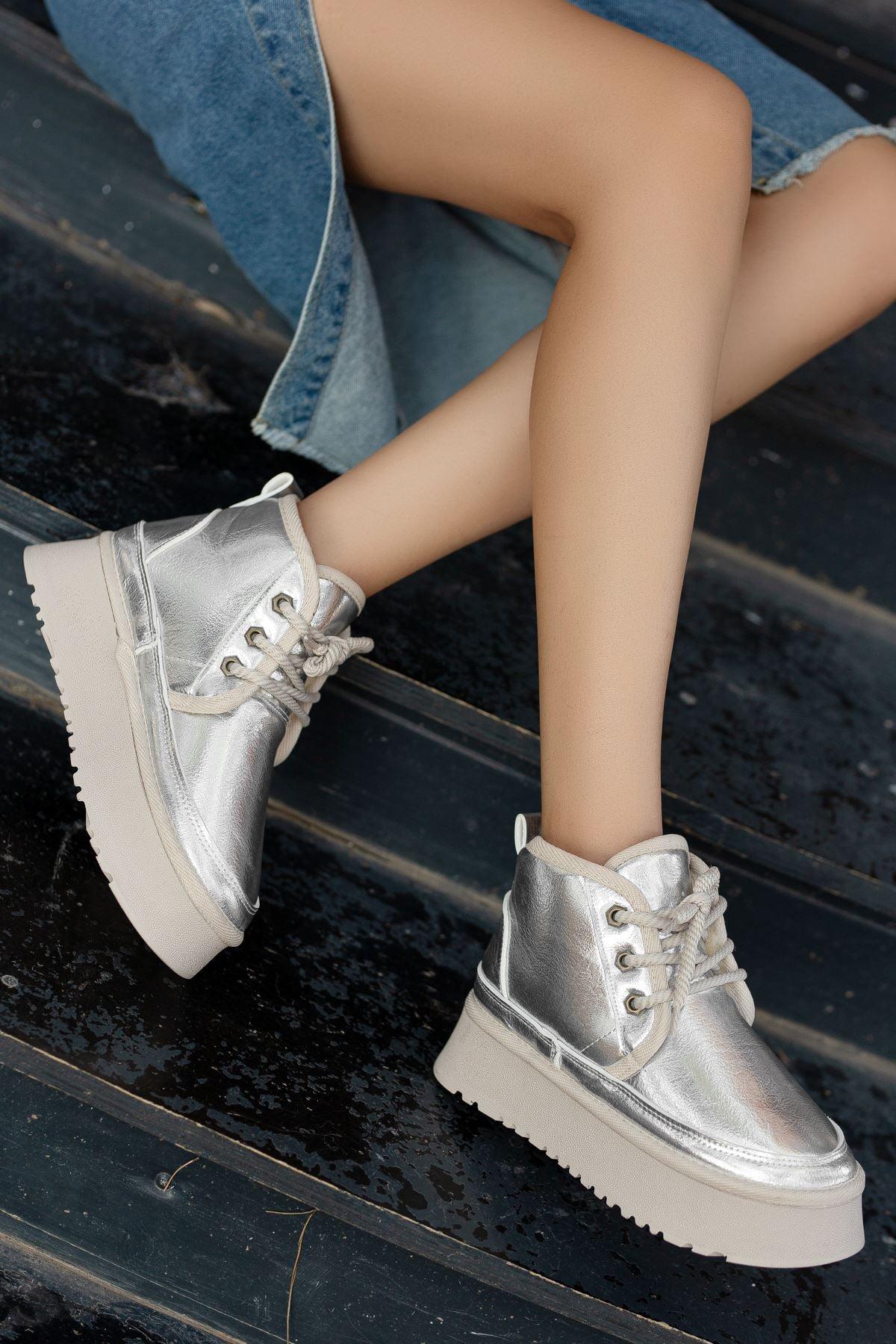 Women's Silver Shiny Leather Thick Soled Lace-Up Ankle Boots - STREETMODE™