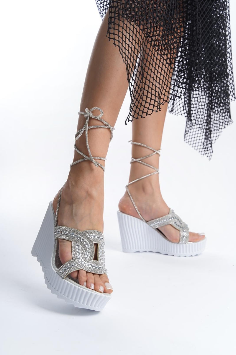 Women's Silver Skin Bead Embroidered Sandals - STREETMODE™