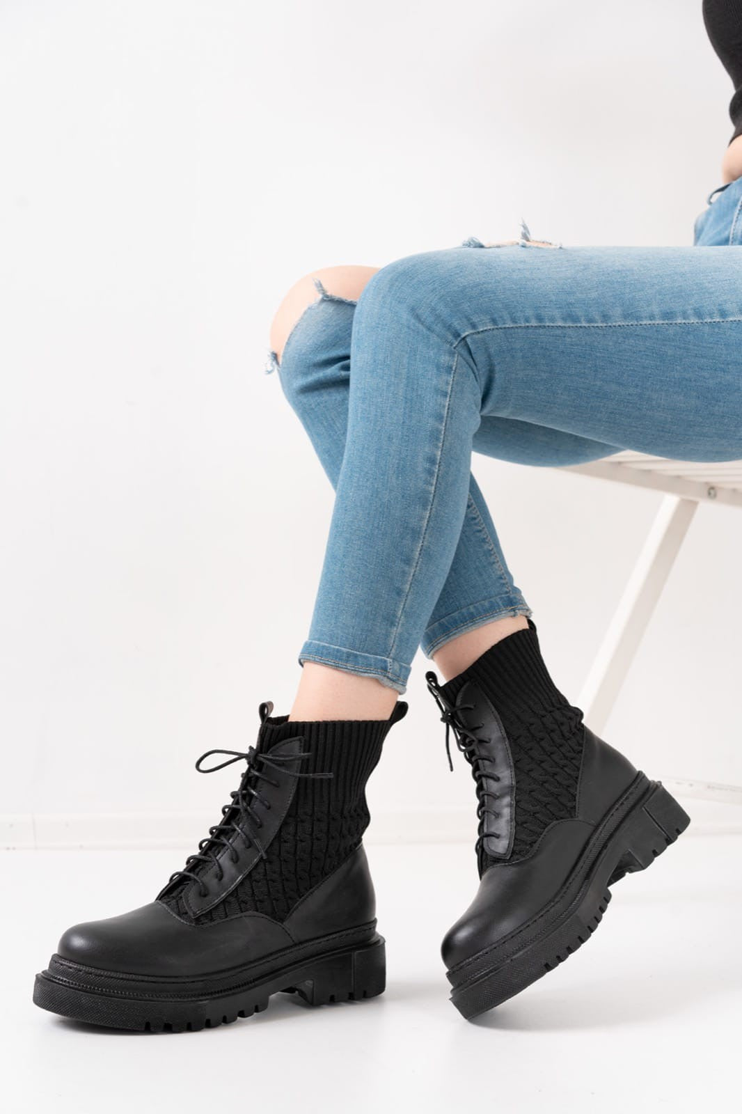 Women's Utag Black Skin Lace Up Boots - STREETMODE™