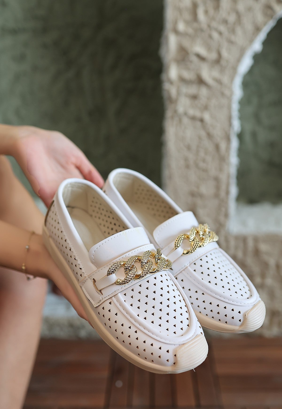 Women's White Leather Ballerina Shoes - STREETMODE™